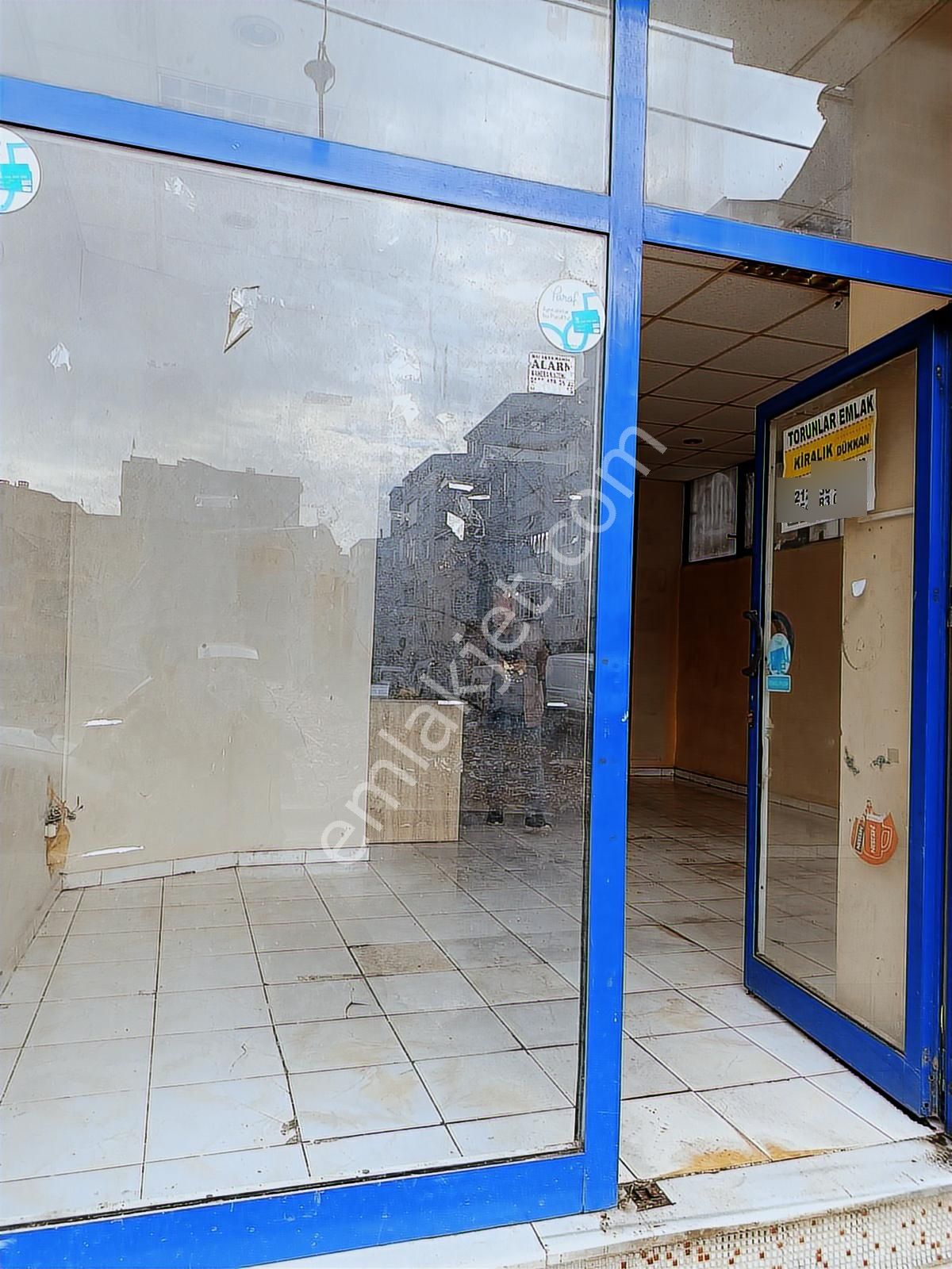 Torunlar Emlak Dan Satılık 75 M2 Merkezi Konumlu Giriş Dükkan - Görsel 2