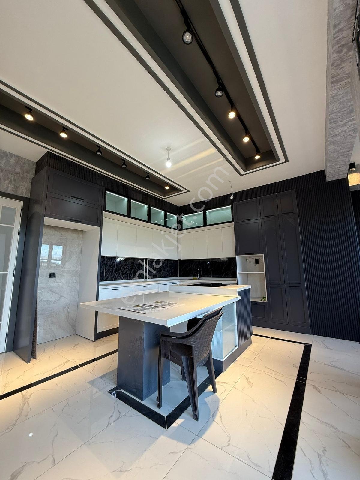 Emin Gyo Satıyorr! Meramda Modern Mimarili 5+1 Ultra Lüks Villa - Görsel 3
