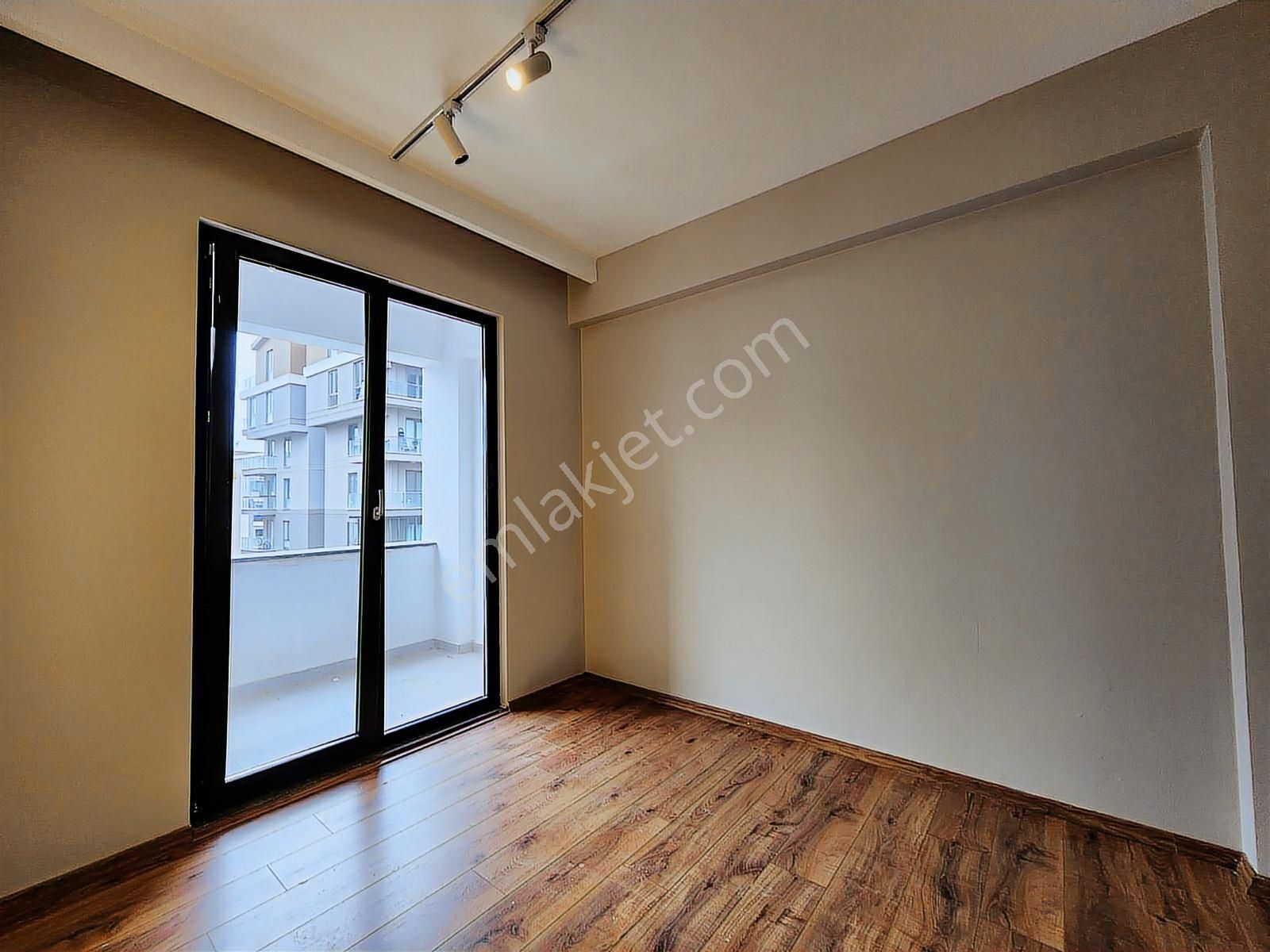 Lookhause'dan Central Garden Sitesinde Kiralık Arakat Daire - Görsel 3