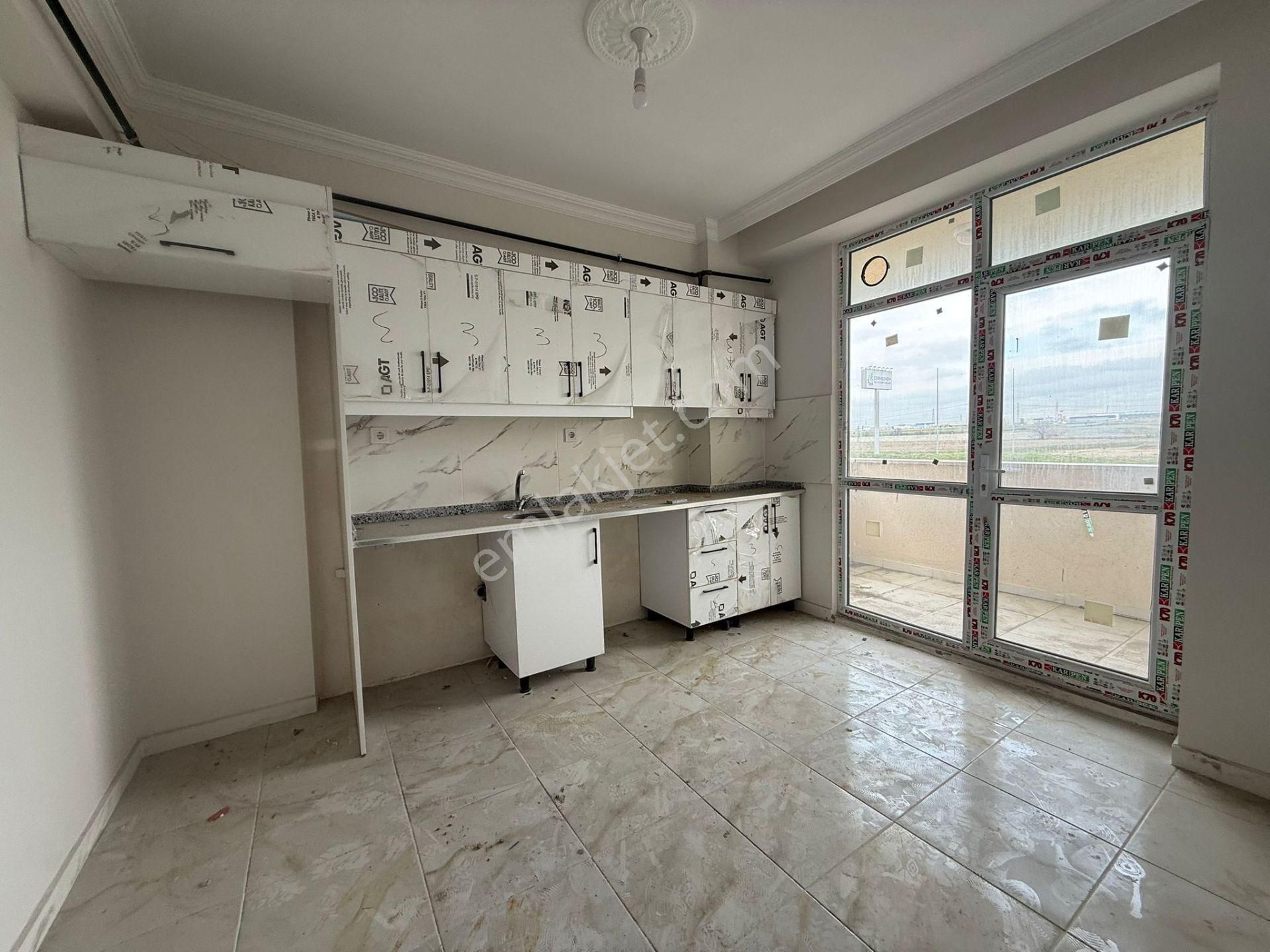 Akyüz Gayrimenkul Den; Kahveler Mevkısınde Satılık Sıfır 2+1 Daıre