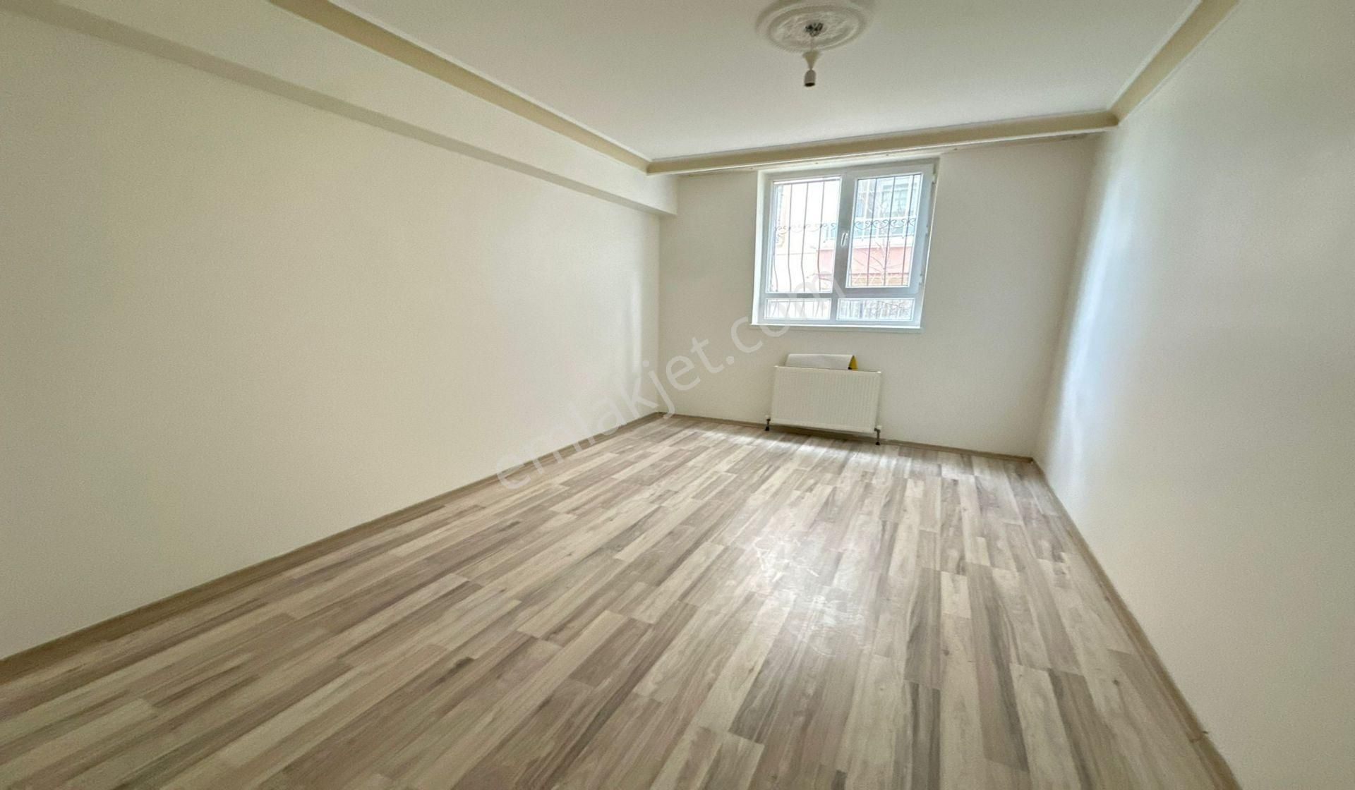 Atapark 3+1 Giriş Kat Konumunda Geniş Daire Asansörlü - Görsel 20