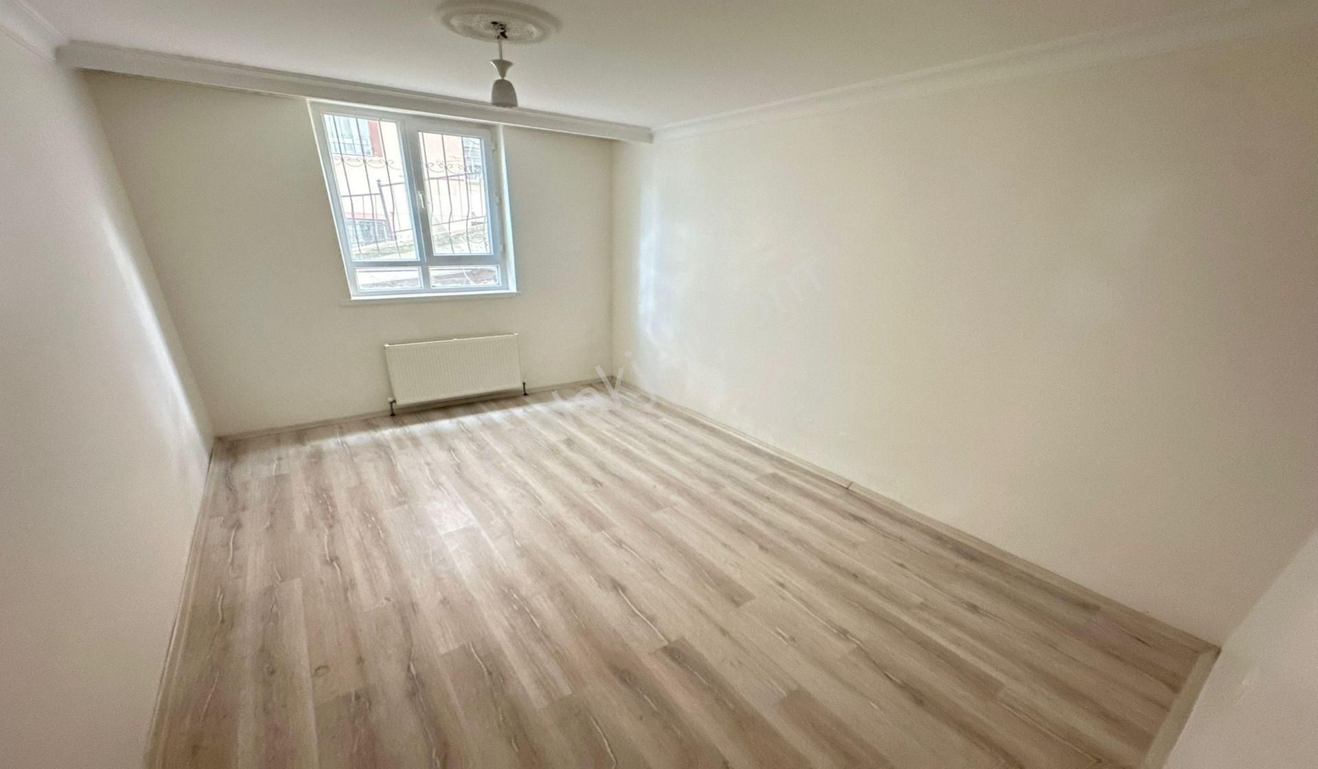 Atapark 3+1 Giriş Kat Konumunda Geniş Daire Asansörlü - Görsel 21