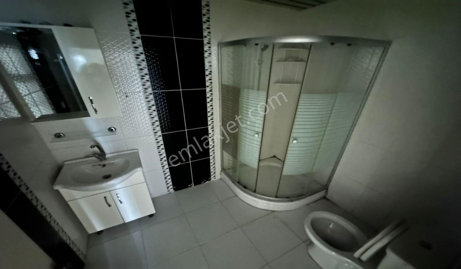 Atapark 3+1 Giriş Kat Konumunda Geniş Daire Asansörlü - Görsel 24