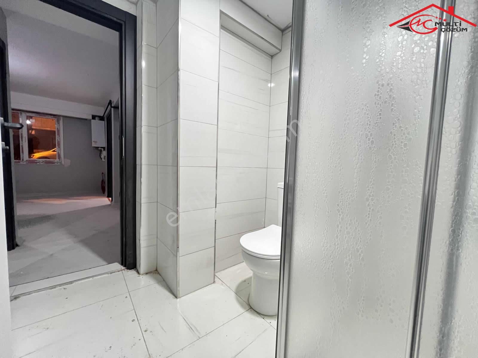 Bahçelievler Şirinevler Mahallesinde 1+1 Kiralık Bahçe Katı Daire - Görsel 12