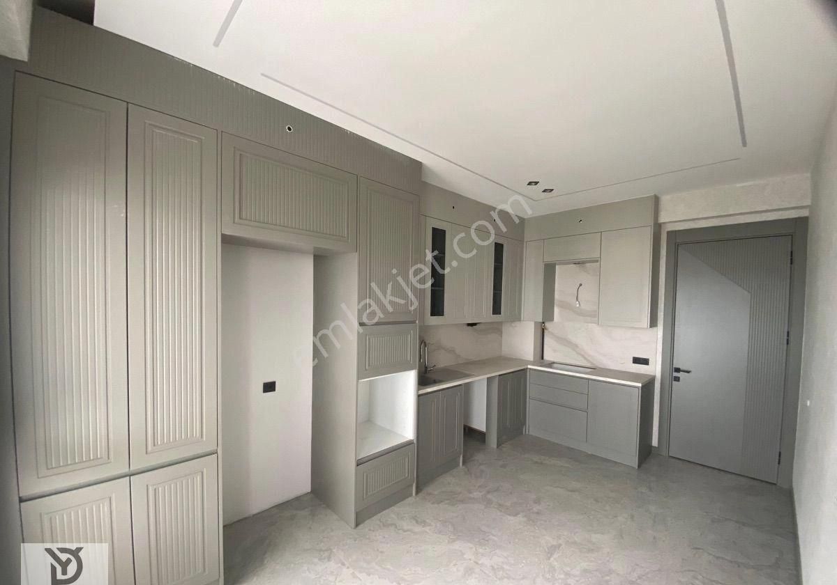 1200 Evler Mahallesinde Ebeveyn Banyolu Giyinme Odalı 3+1/155m2 Satılık Ultra Lüks Daireler