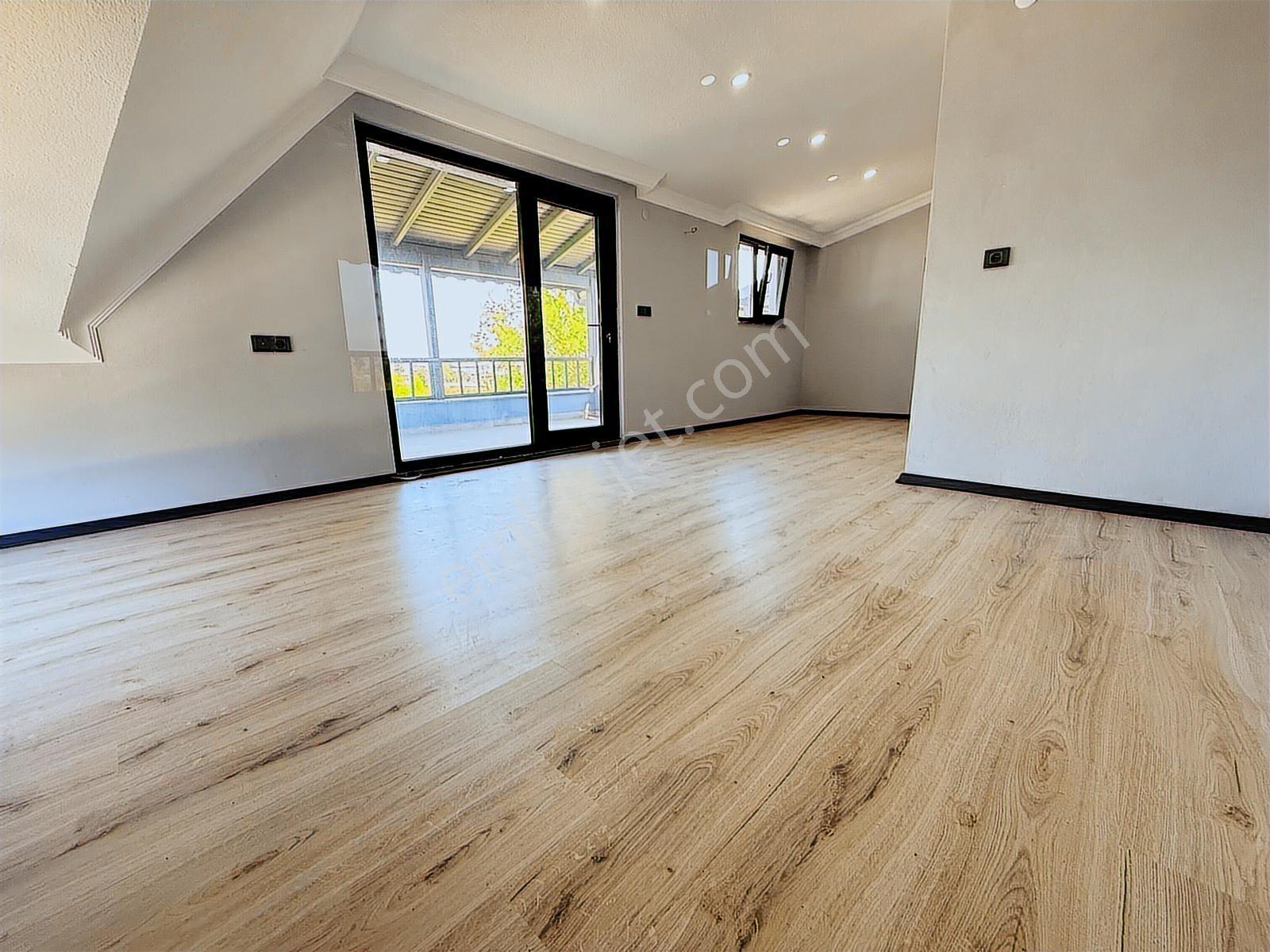 Sıfır Müstakil Havuzlu Hamamlı Triblex Yerden Isıtmalı Lüx Villa - Görsel 19