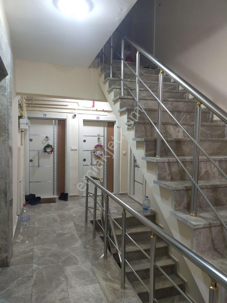 Rami Yenimahalle'de Genç Binada 2+1 Dubleks Çift Girişli - Görsel 15