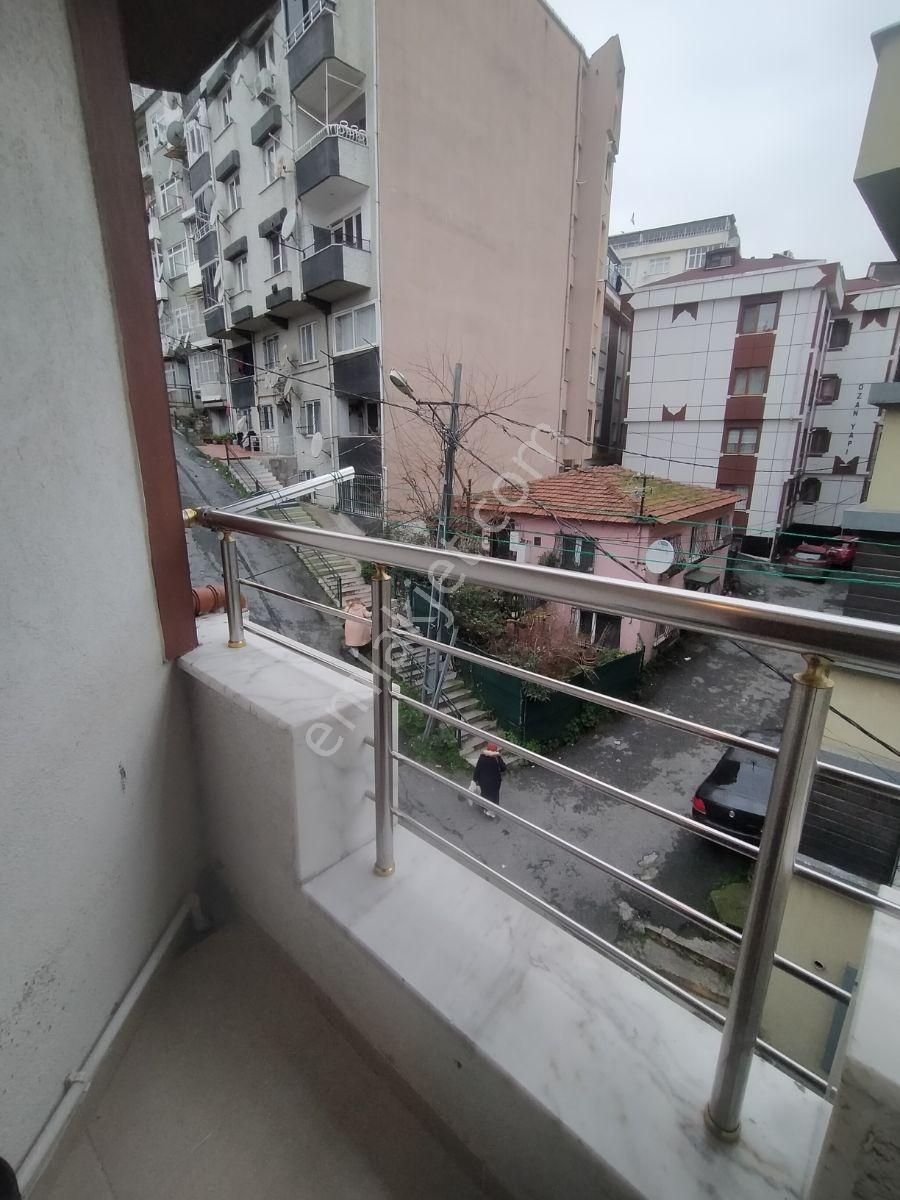 Rami Yenimahalle'de Genç Binada 2+1 Dubleks Çift Girişli - Görsel 3