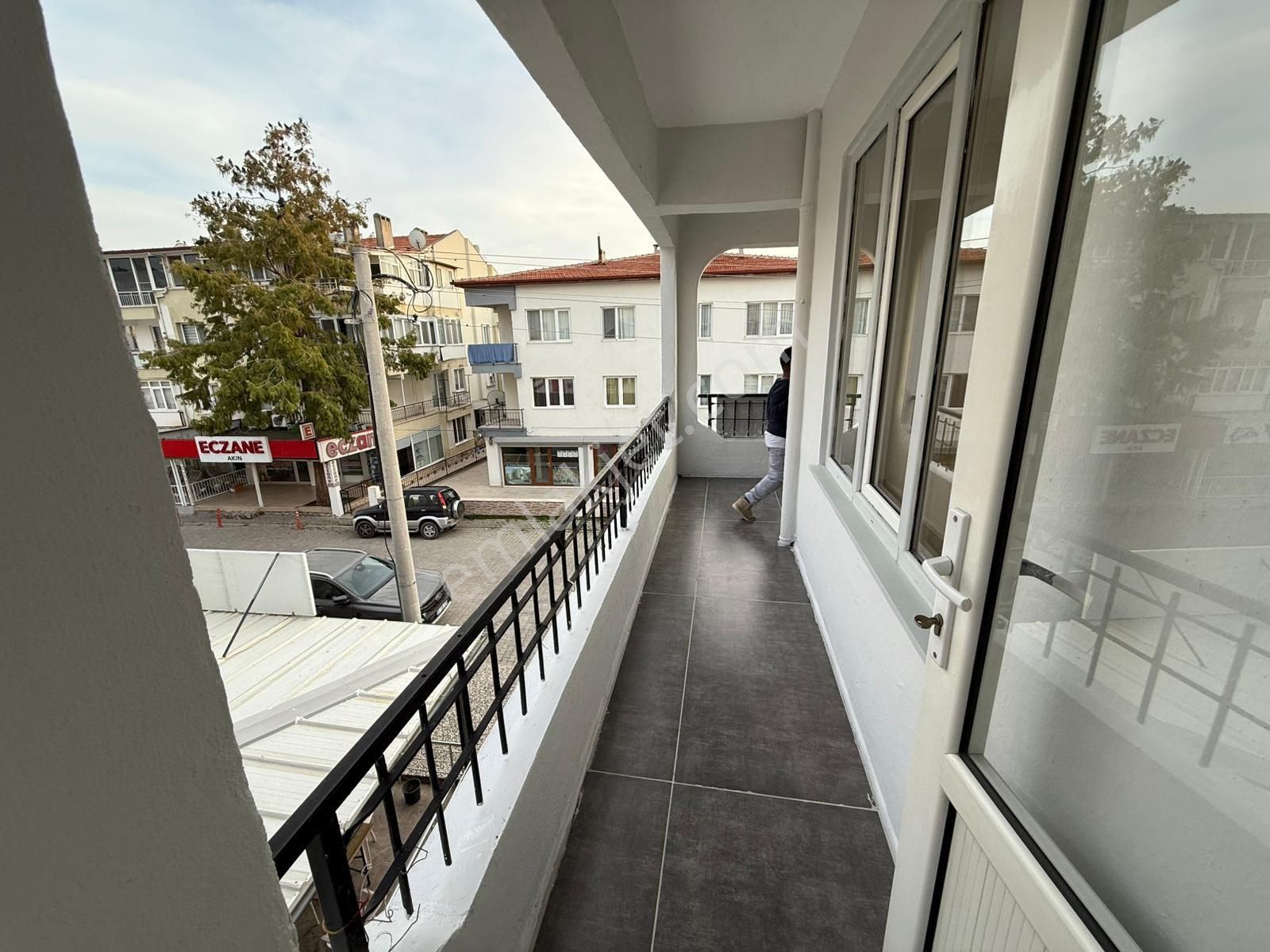 Taş Emlak'tan Sarımsaklıda 2+1 Bakımlı Daire - Görsel 15
