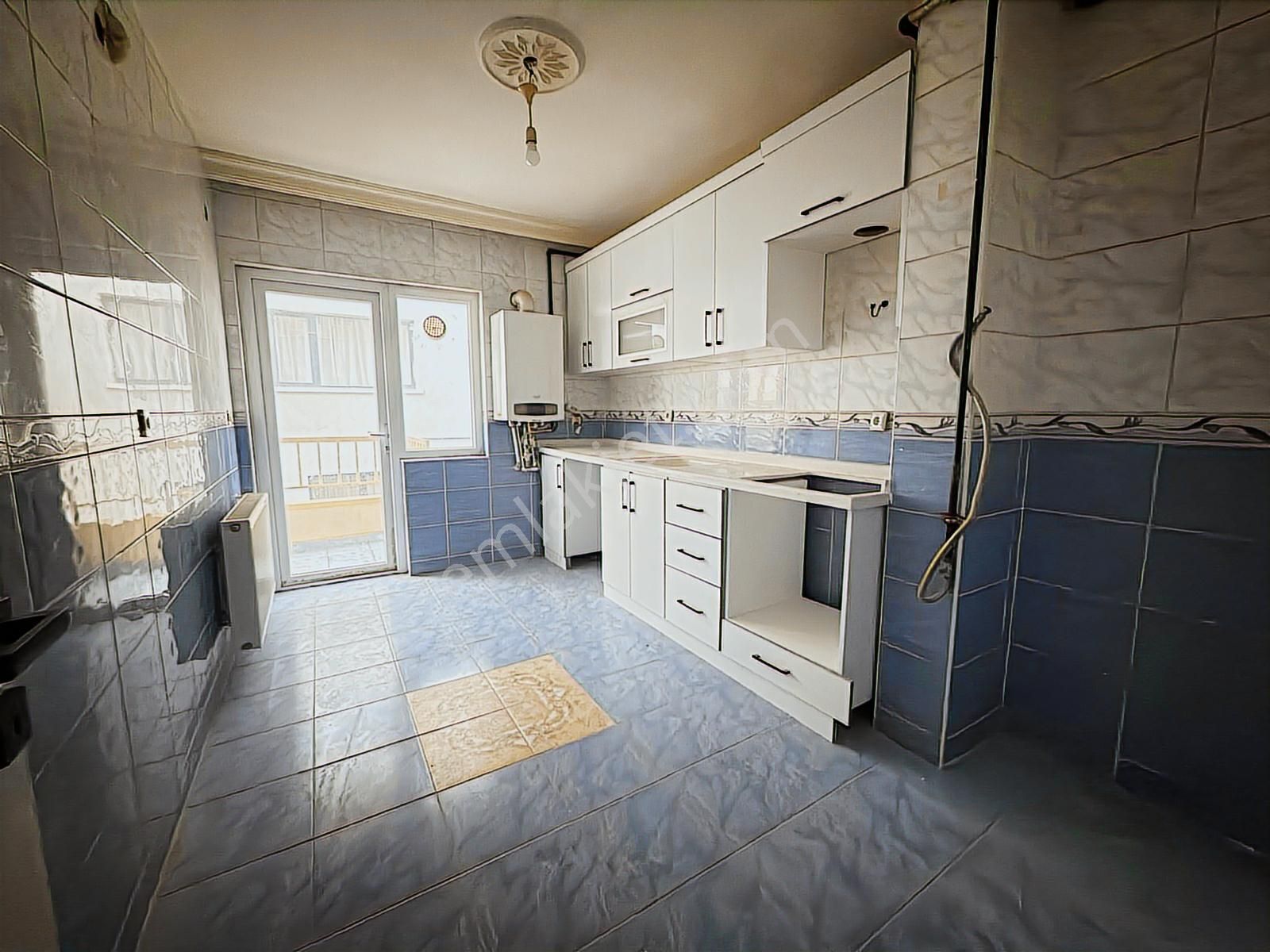 Keçiörende Kök Tapu Krediye Uygun Botanik Park Yanı Manzaralı - Görsel 14