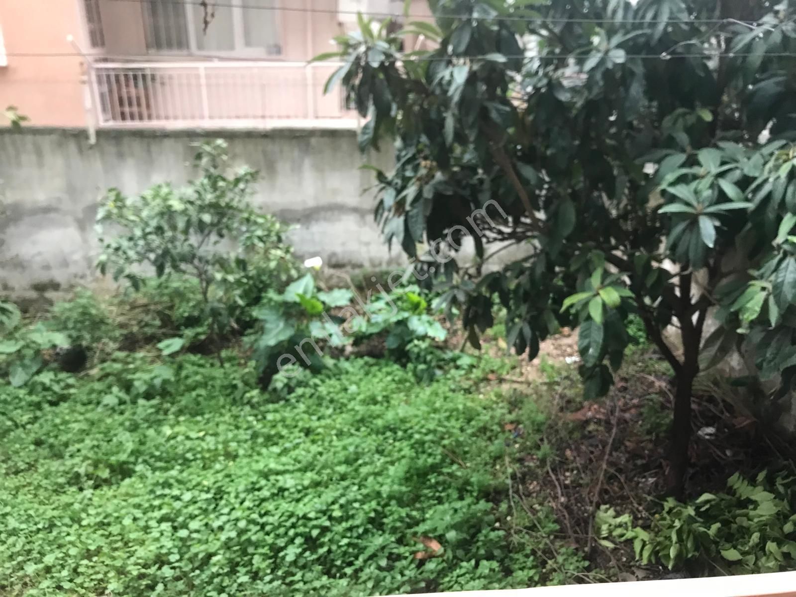 Buca Hasan Parkına Yakın Merkezi Konumda 2+1 Eşyalı Daire - Görsel 17