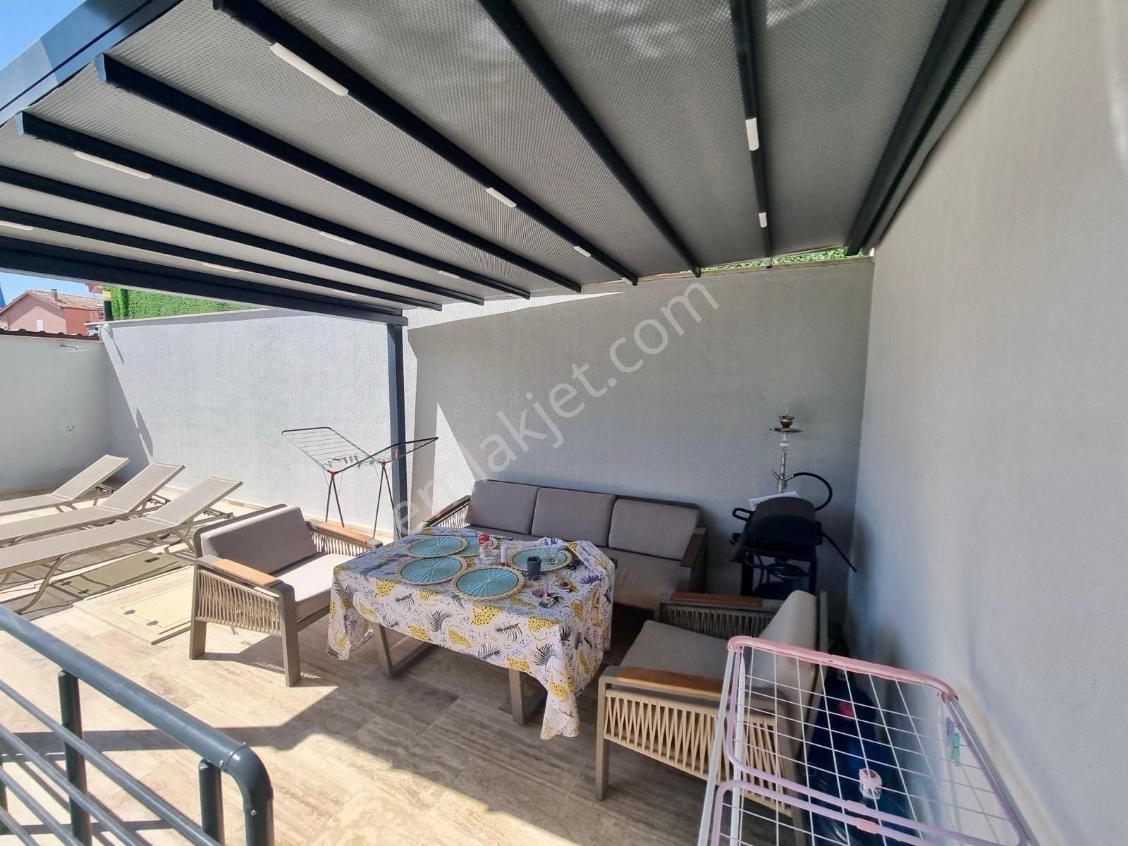 Kuşadası Karaovada 5+2 Villa - Görsel 33