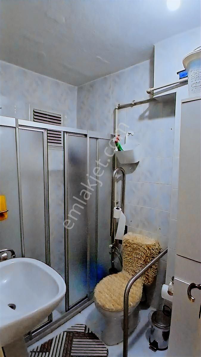 Bahçelievler'de Yatırım Fırsatı 2+1 Daire - Görsel 16