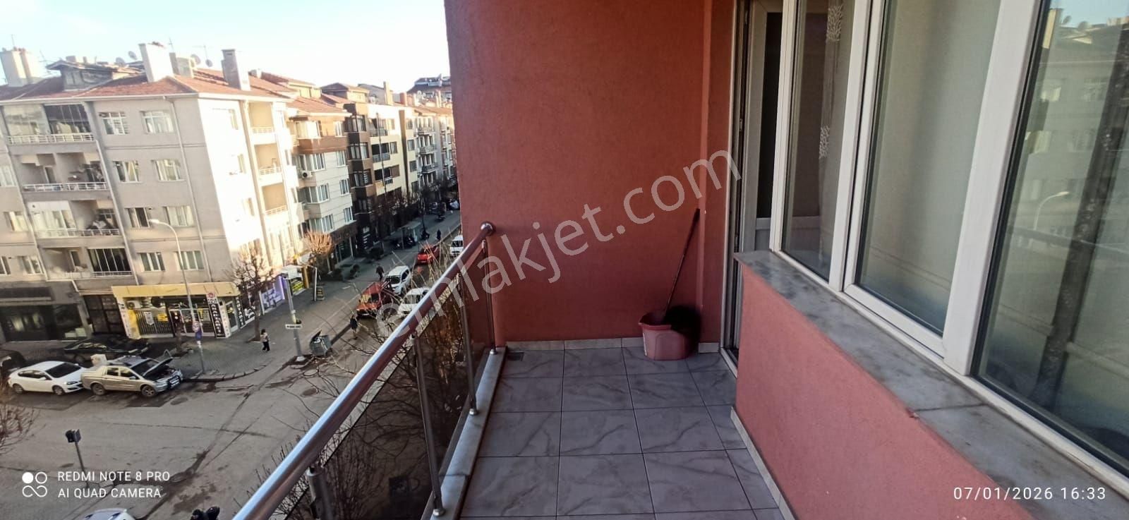 Bahçelievler'de Yatırım Fırsatı 2+1 Daire - Görsel 30