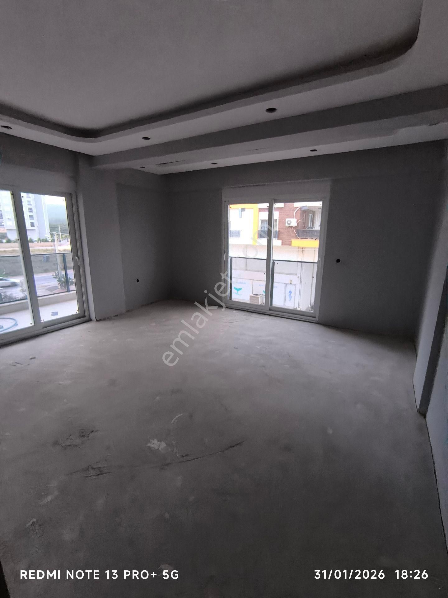 A Antalya Kepez Varsak Karşıyaka'da Sıfır Lüks Fırsat Daire