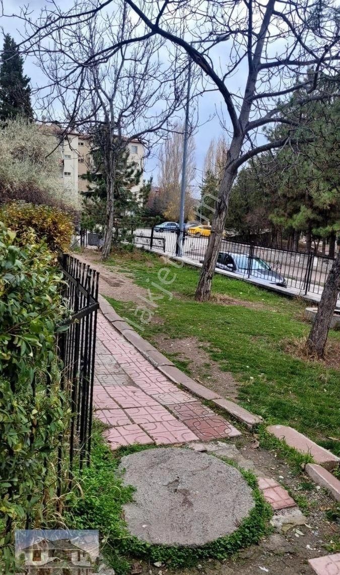 Genç Emlaktan 3+1 Kiralık Daire - Görsel 9