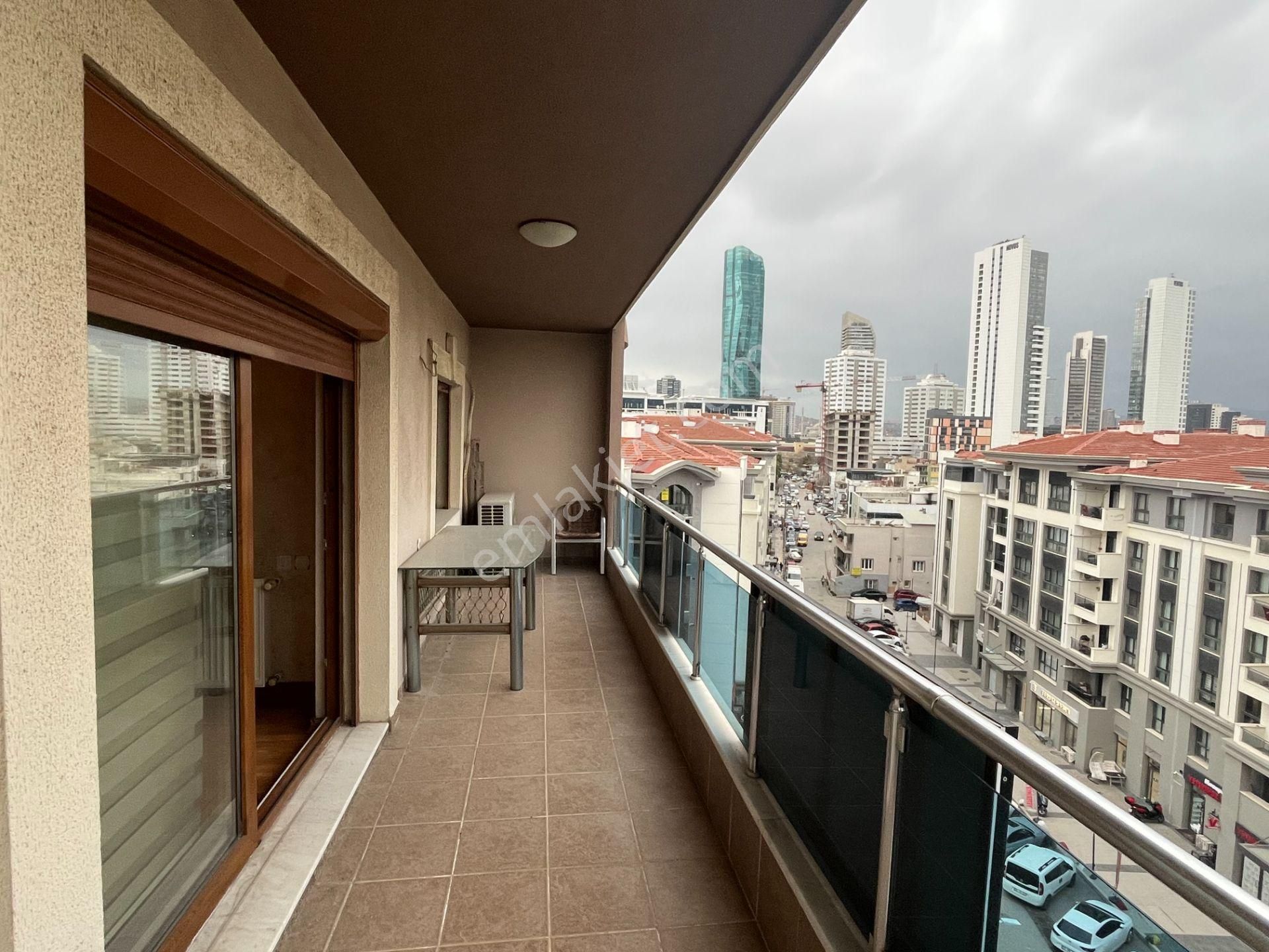 240 M2 4+1 Bölgenin En Geniş Dairelerinden - Görsel 31