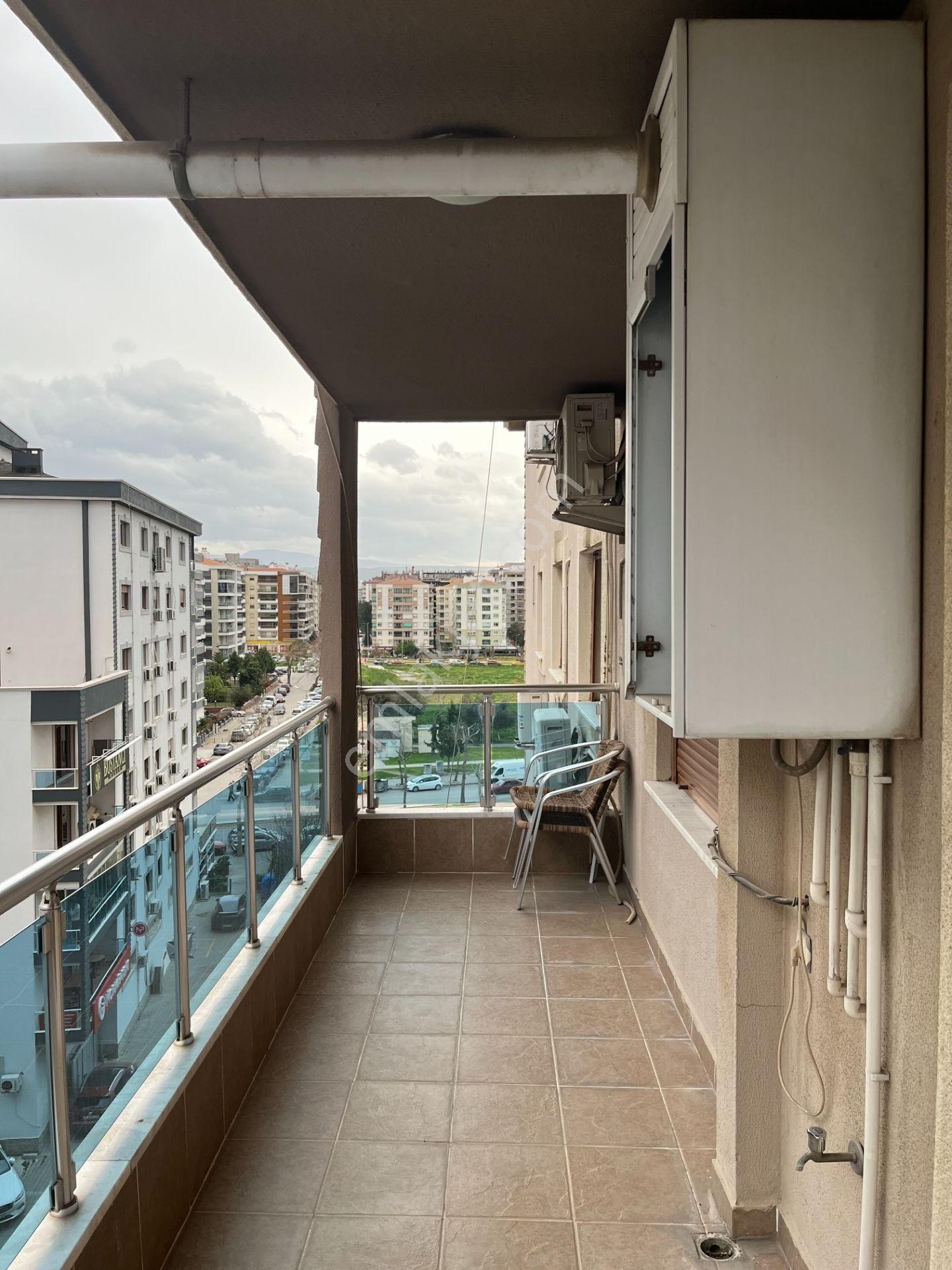 240 M2 4+1 Bölgenin En Geniş Dairelerinden - Görsel 15