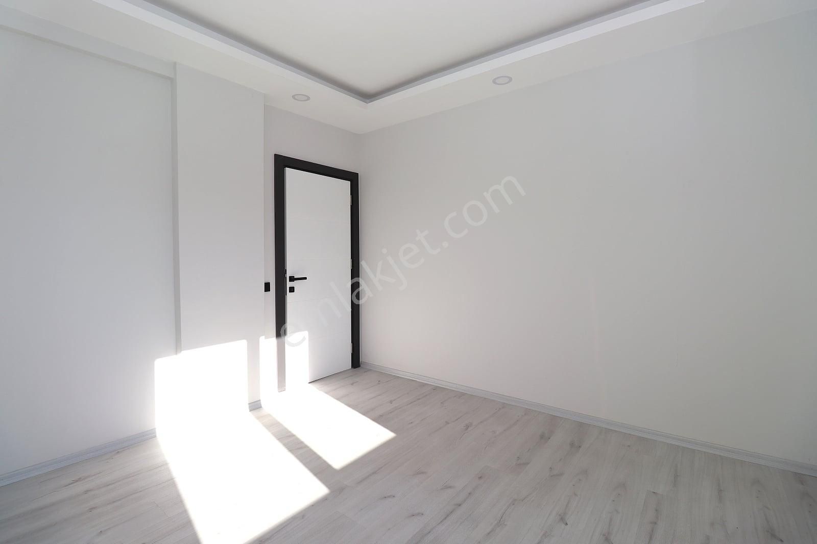 Antalya Kepez'de Tramvaya Yürüme Mesafesinde 4+2 Satılık Daire - Görsel 16