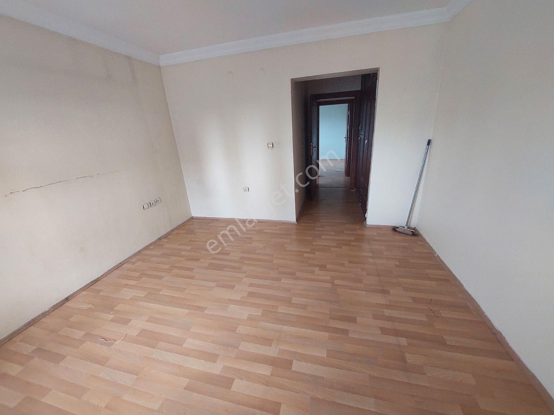 Eryaman Avm Ve Metro Yakını Ara Kat Kiralık 3+1 Daire - Görsel 7