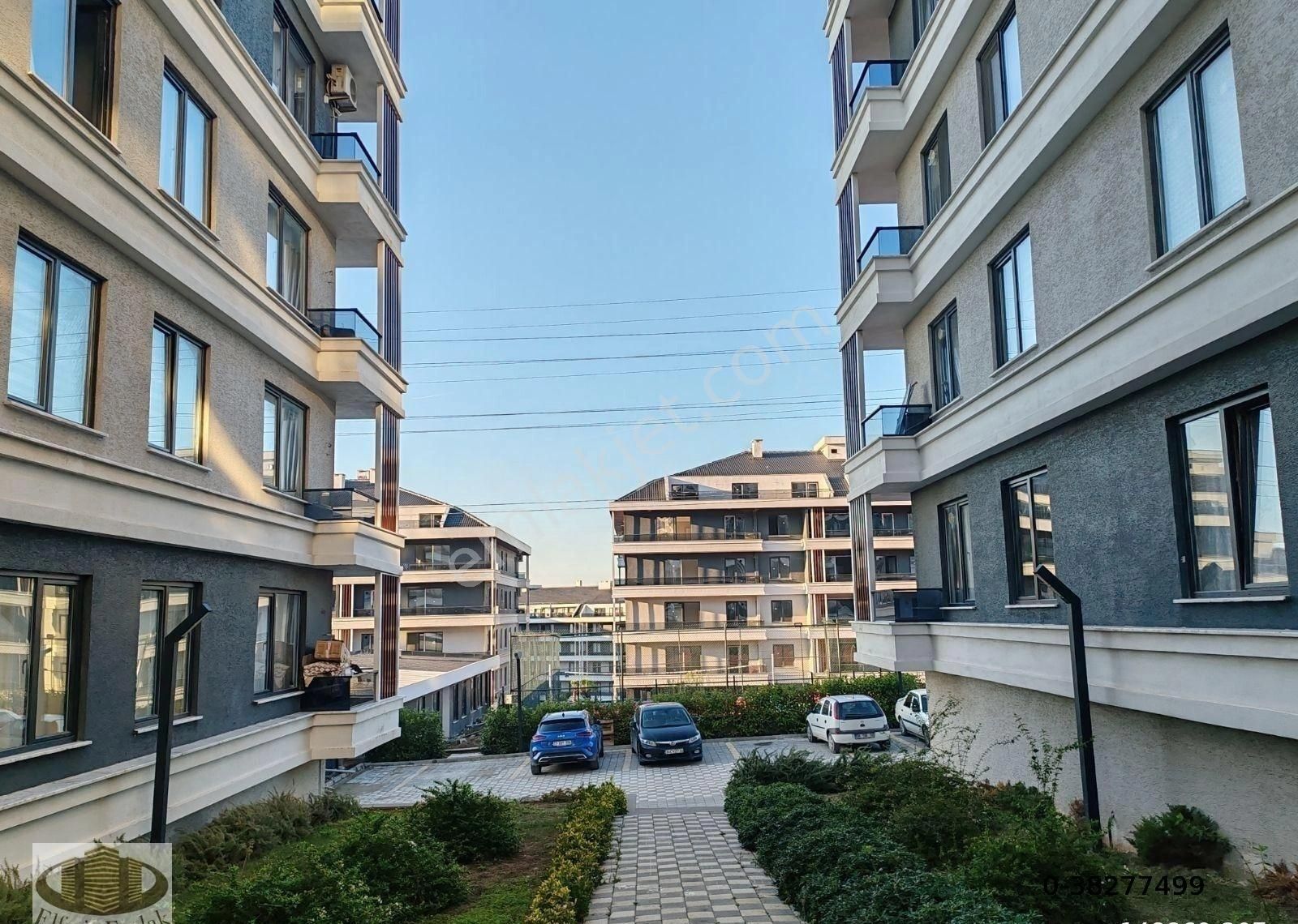 Vadi Şehirde Satılık Lüks 1+1 Daire - Görsel 13