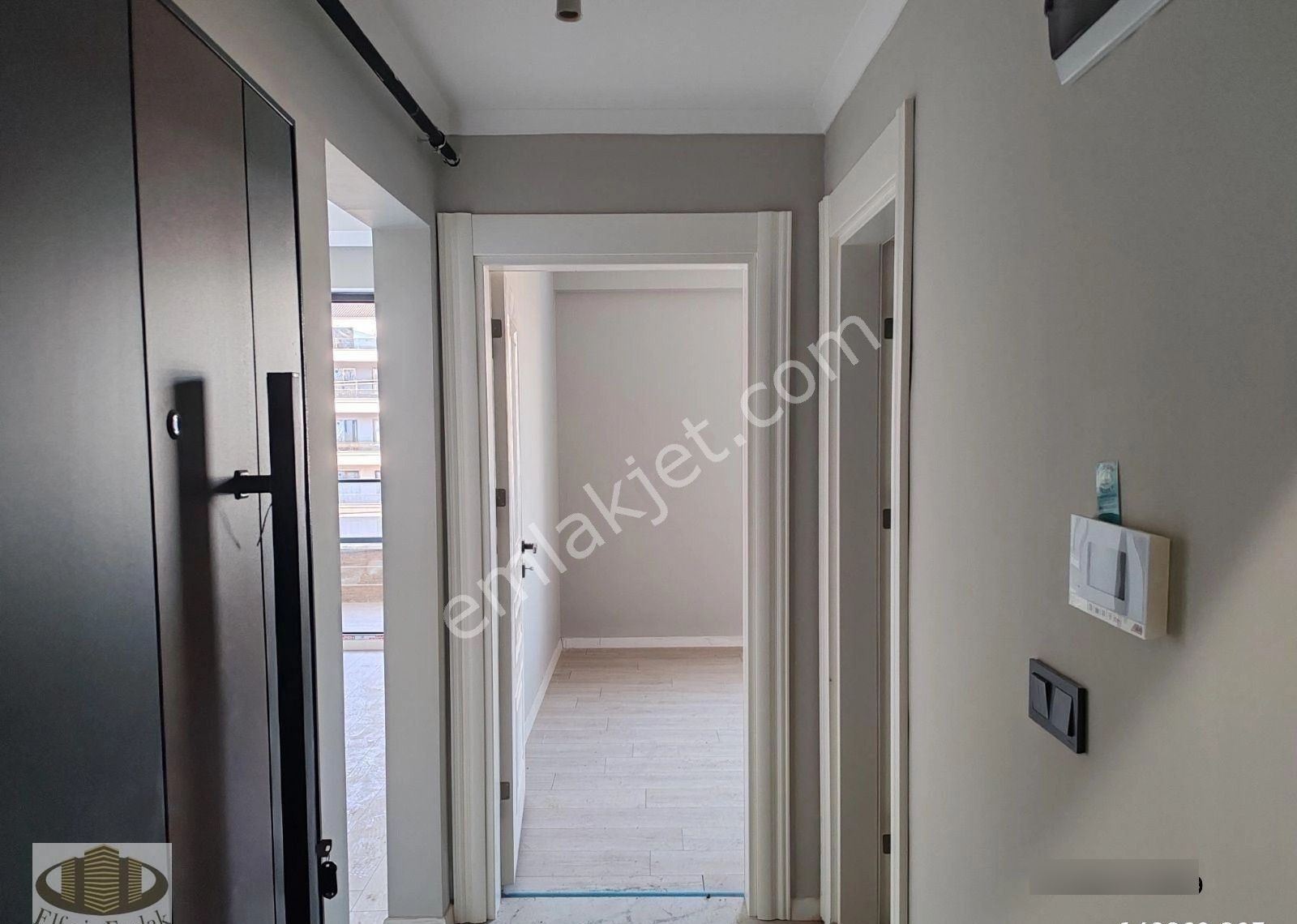 Vadi Şehirde Satılık Lüks 1+1 Daire - Görsel 18