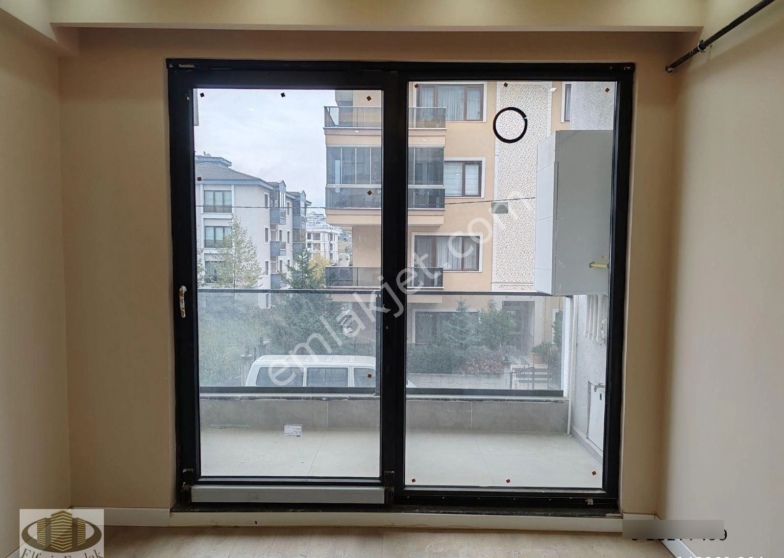 Gop'ta Geniş 1+1 Kiralık Daire - Görsel 10