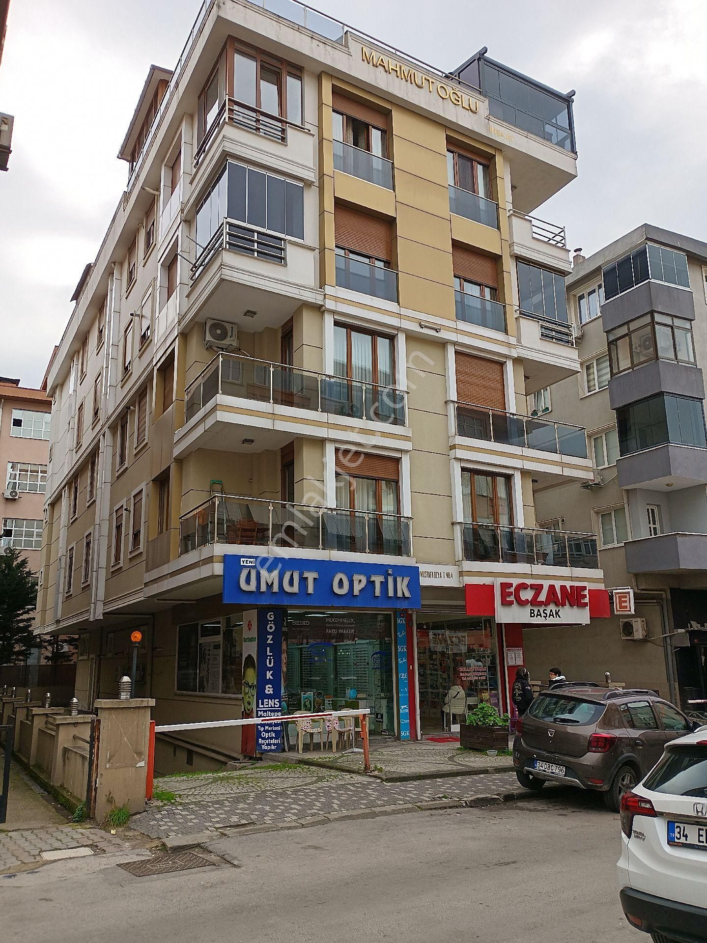 Küçükyalı Minibüs Marmaray Yakin 2+1 Kombili Asansörlü