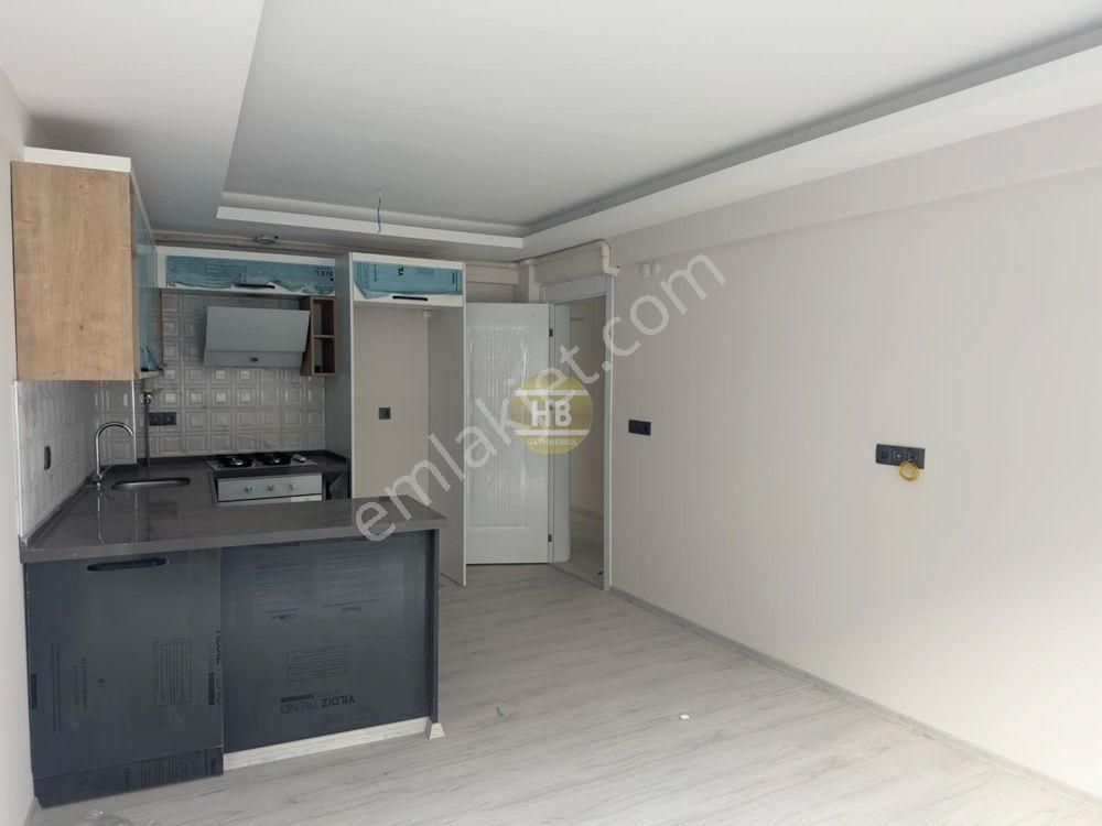 Hb'den 2+1 Satılık Sıfır Daire, Ara Kat, Otoparklı, Çift Cephe - Görsel 4