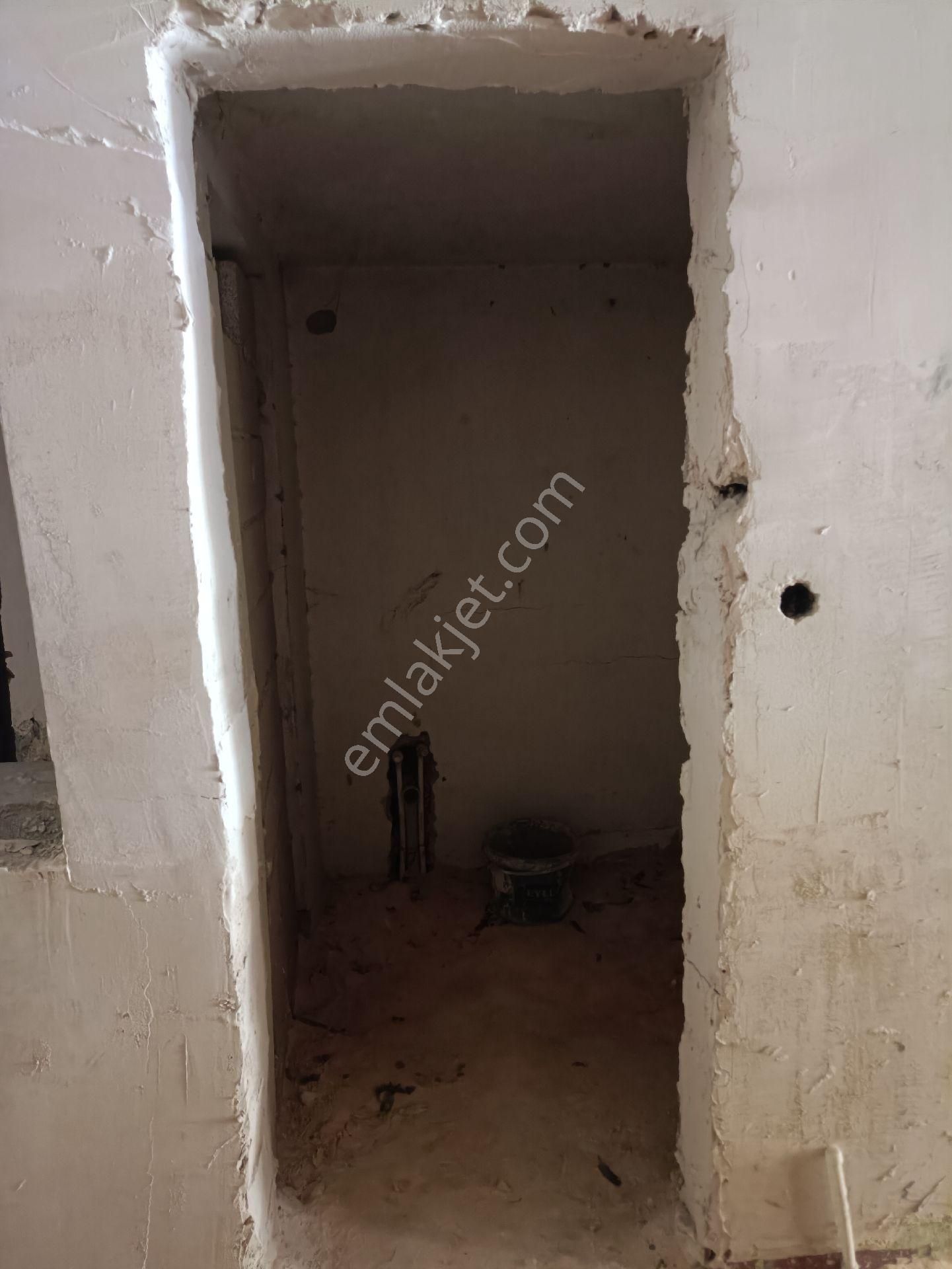 Gaziantep Şehir Merkezine Yakın Kapısı Ayrı 3 Odalı Ev Takas Olabilir - Görsel 9