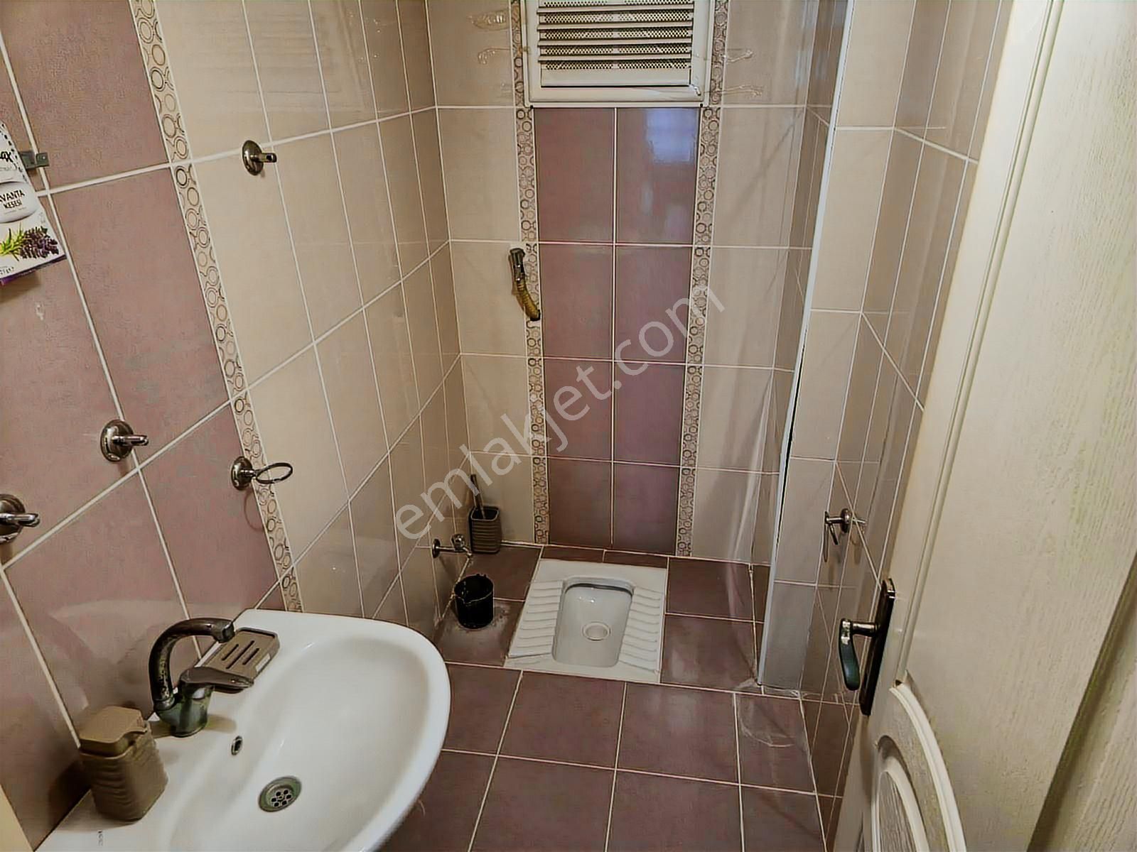 Realty Worlddan Geyve Tepeciklerde Sitede Arakat 110m2 3+1 Daire - Görsel 19