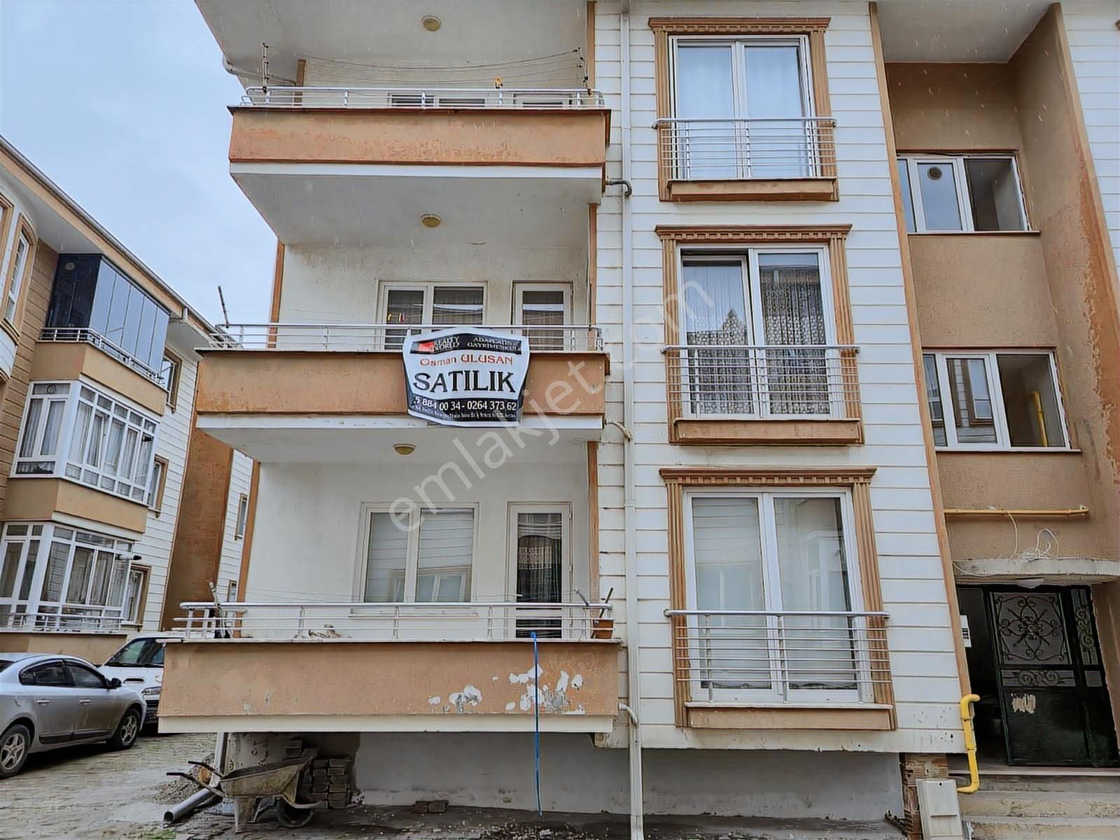Realty Worlddan Geyve Tepeciklerde Sitede Arakat 110m2 3+1 Daire - Görsel 8