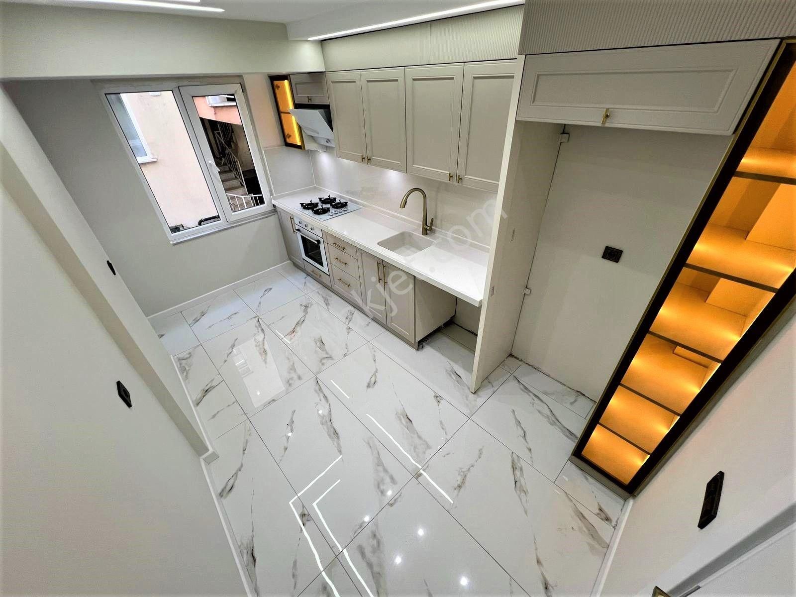 🟠🟠alfa'dan Akçay'da Şahane Tasarımıyla Hayran Bırakan Satılık Arakat Ayrı Mutfak 3+1 Daire - Görsel 12