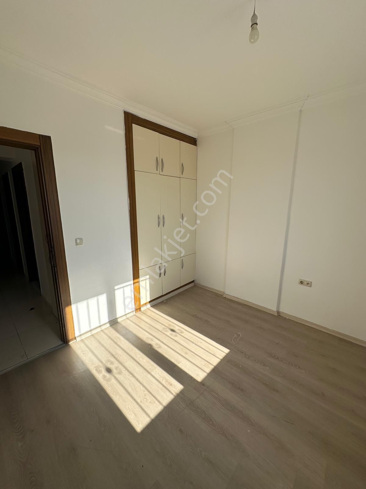 Kare’den Eski Sultana Hastane Civarında Bakımlı 2+daire. - Görsel 5