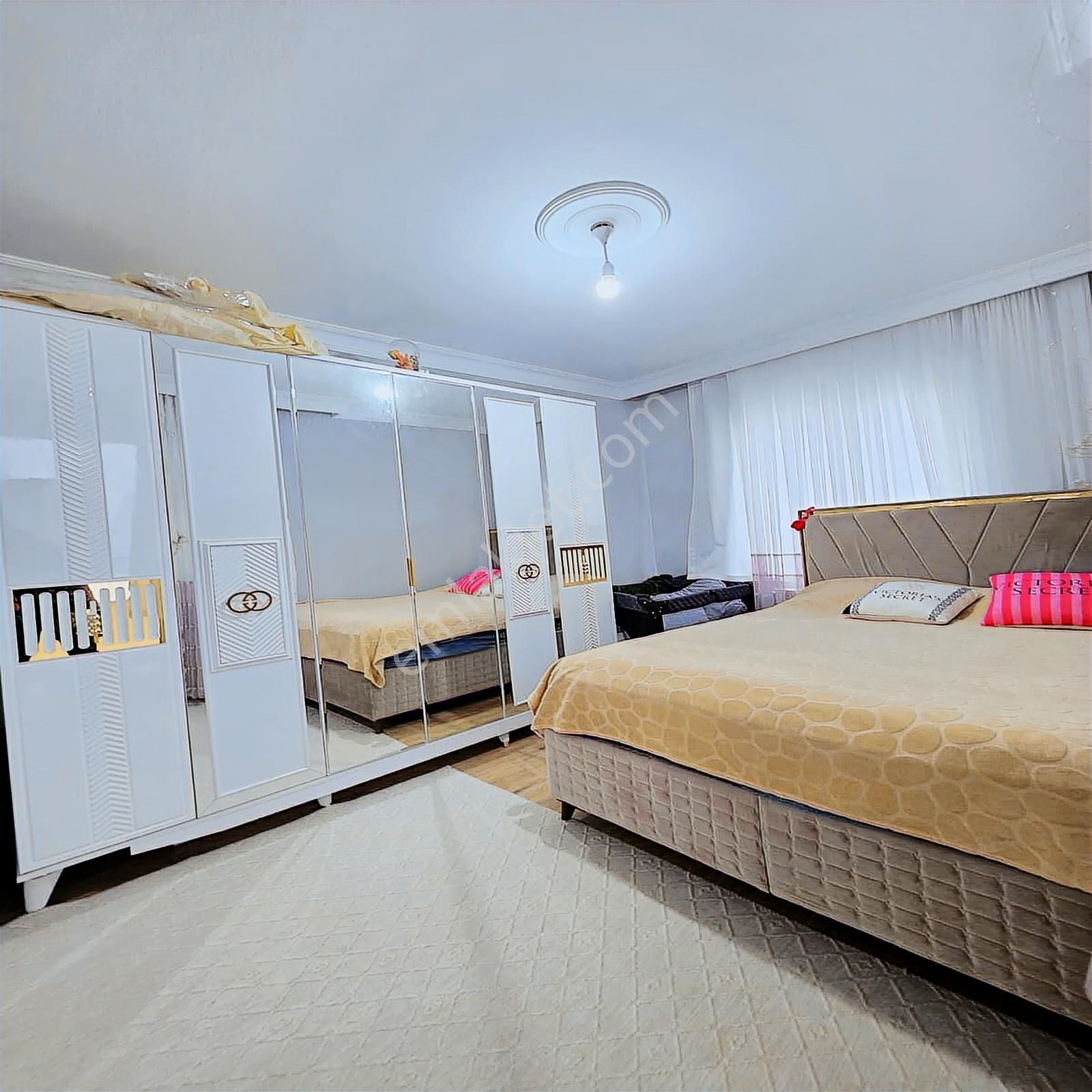 Merkezi Konumda 3+1 Ön Cephe Bakımlı Daire Yüksek Kredi İmkanı - Görsel 13
