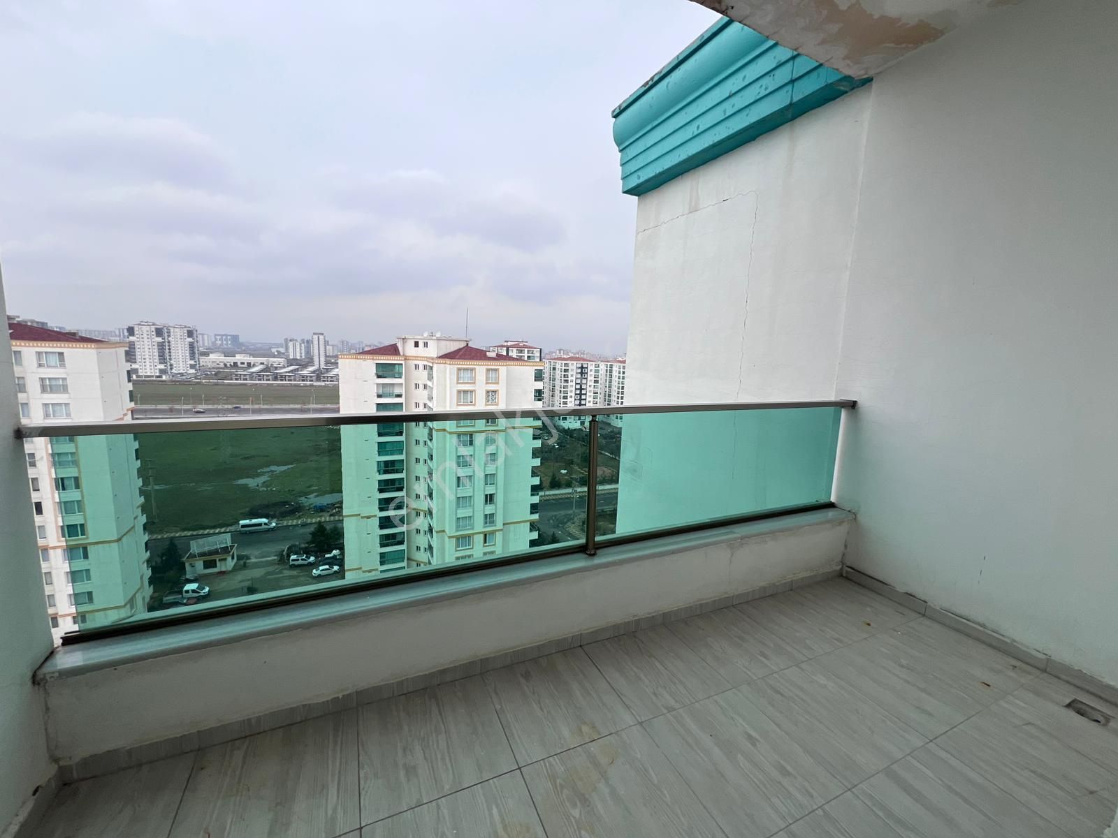 Makro Life Gayrimenkul'den Fabrika Mahallesi Amerikan Koleji Yanında Acil Kiralık 3+1 Daire - Görsel 18