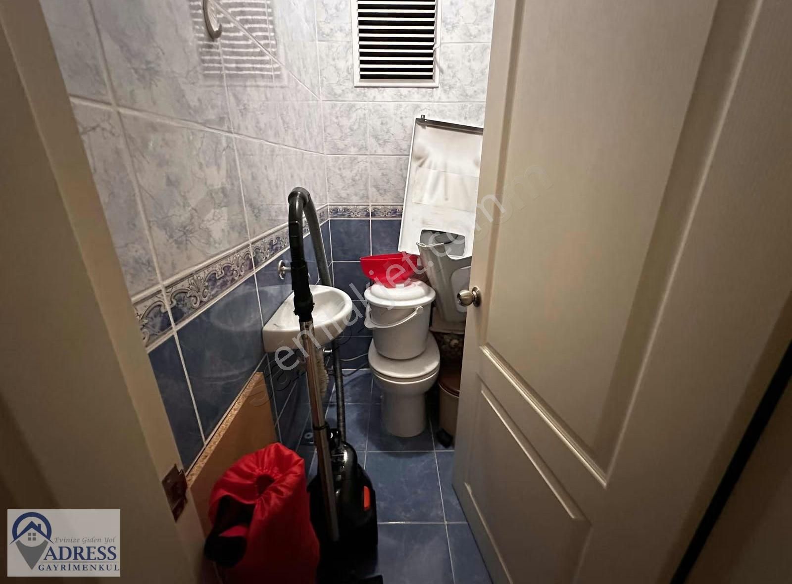 Ümraniye Merkezde Eşsiz Konumda Metroya Yakın Satılık Fırsat - Görsel 12