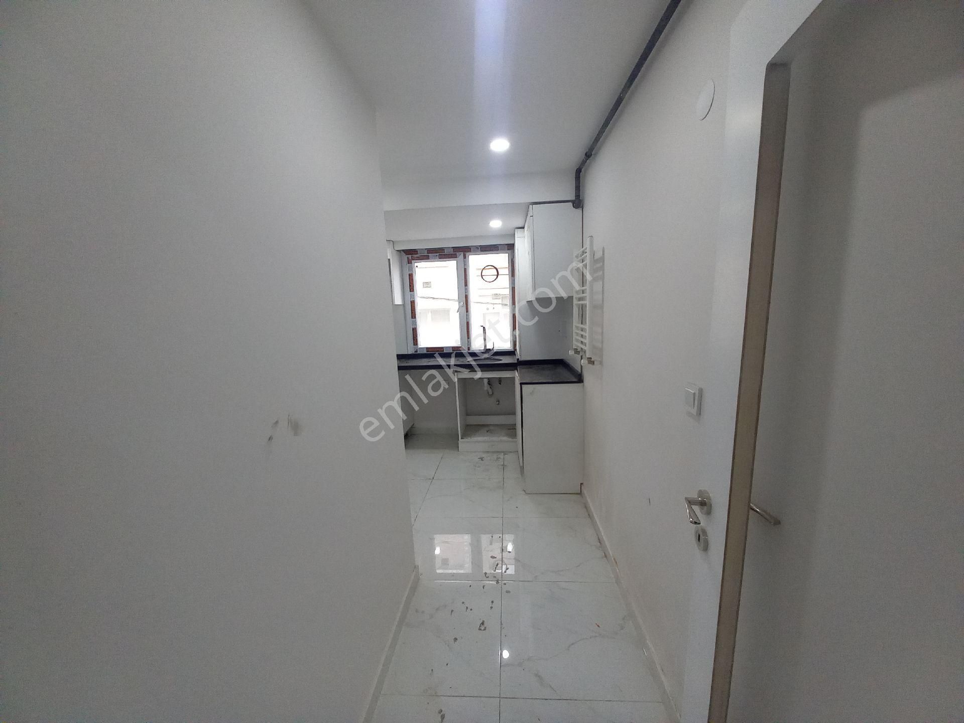 Bahçelievler Yenibosna Çobançeşme Mah Satılık Daire Kat. 1.2+1 - Görsel 27