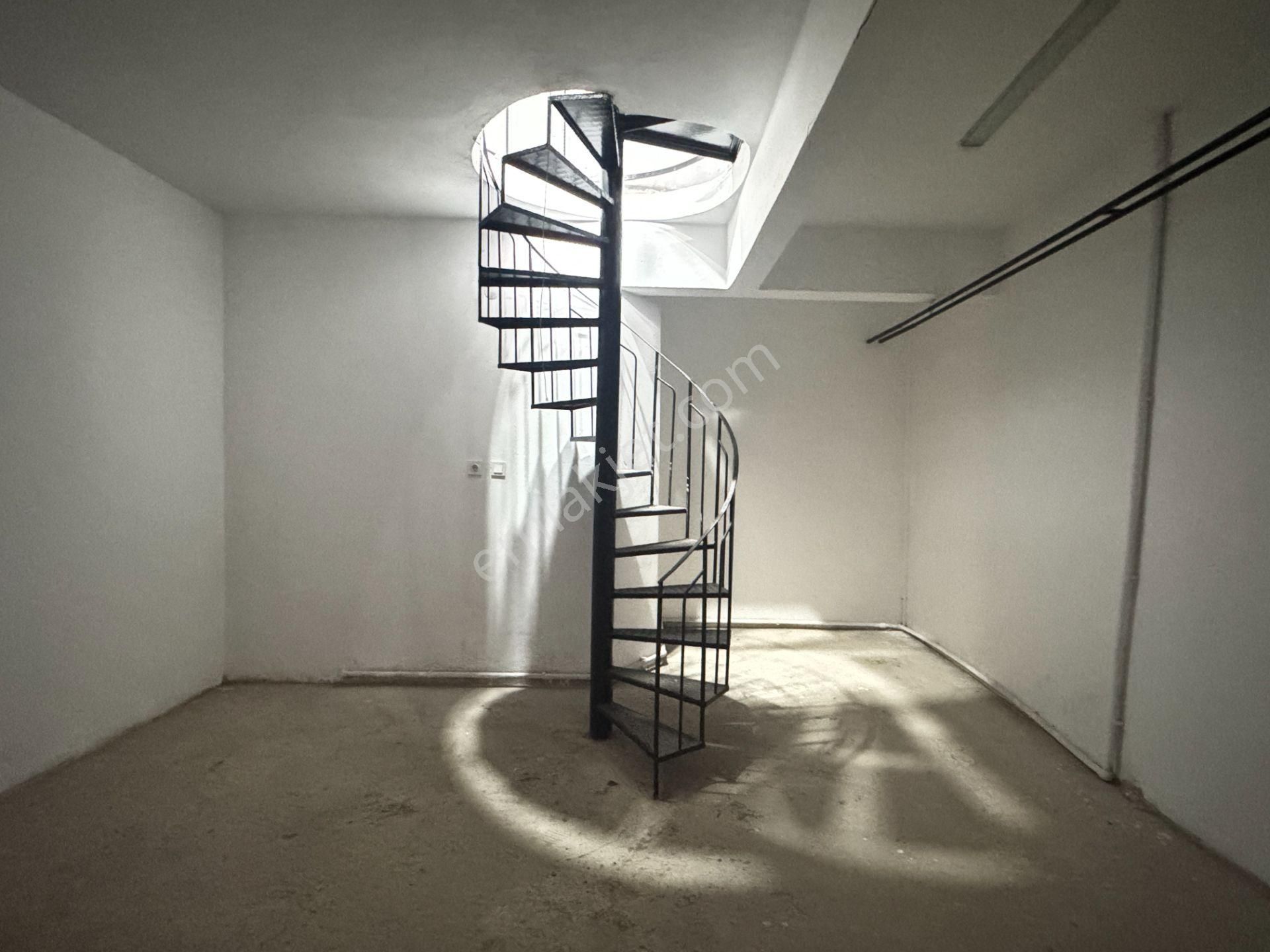 Gop Meydan 3 Kat 90m² Kapalı Alan, Belediye Ptt Ve Durak Karşısı - Görsel 32