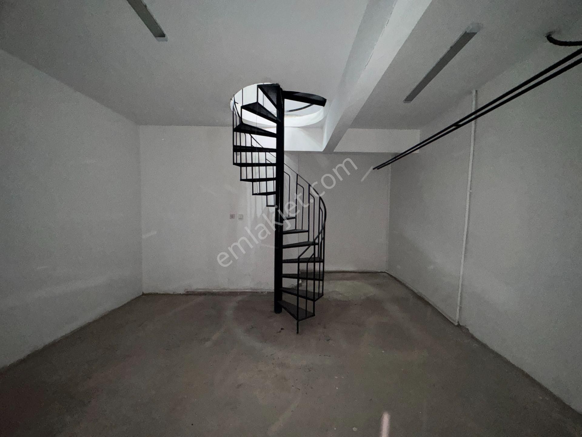 Gop Meydan 3 Kat 90m² Kapalı Alan, Belediye Ptt Ve Durak Karşısı - Görsel 33