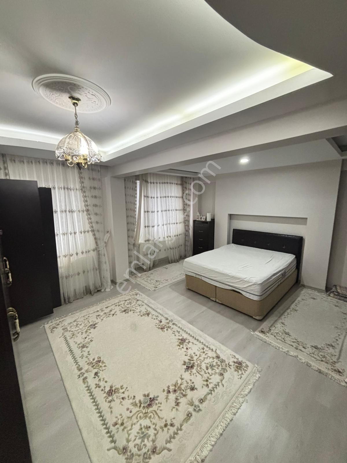 Furkan Emlak'tan Kadifekale Mevkisinde 5+2 4.kat 260m2 9 Yıllık Dubleks Daire - Görsel 7