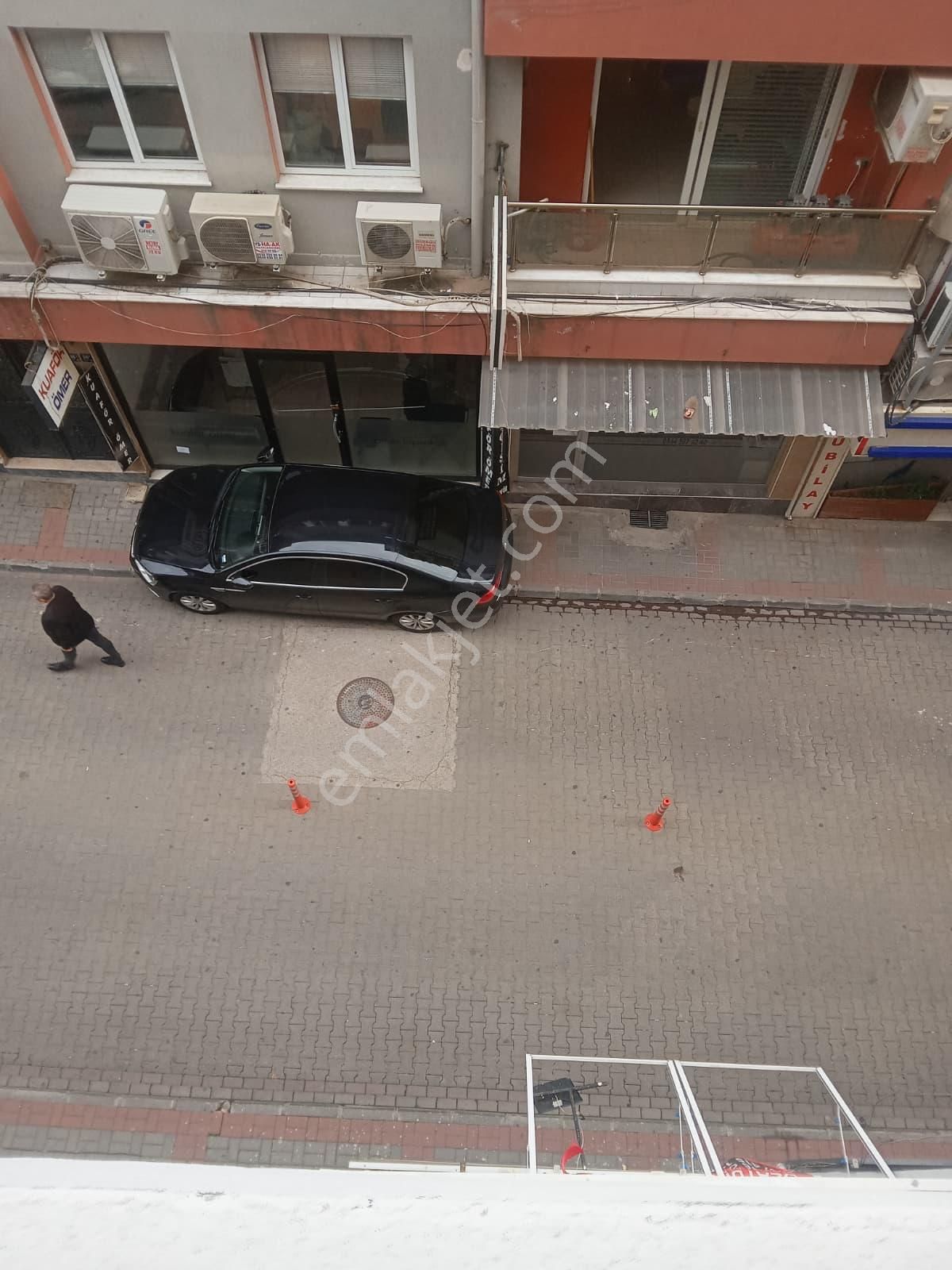 Atatürk Bulvarı Merkezde Daire - Görsel 18