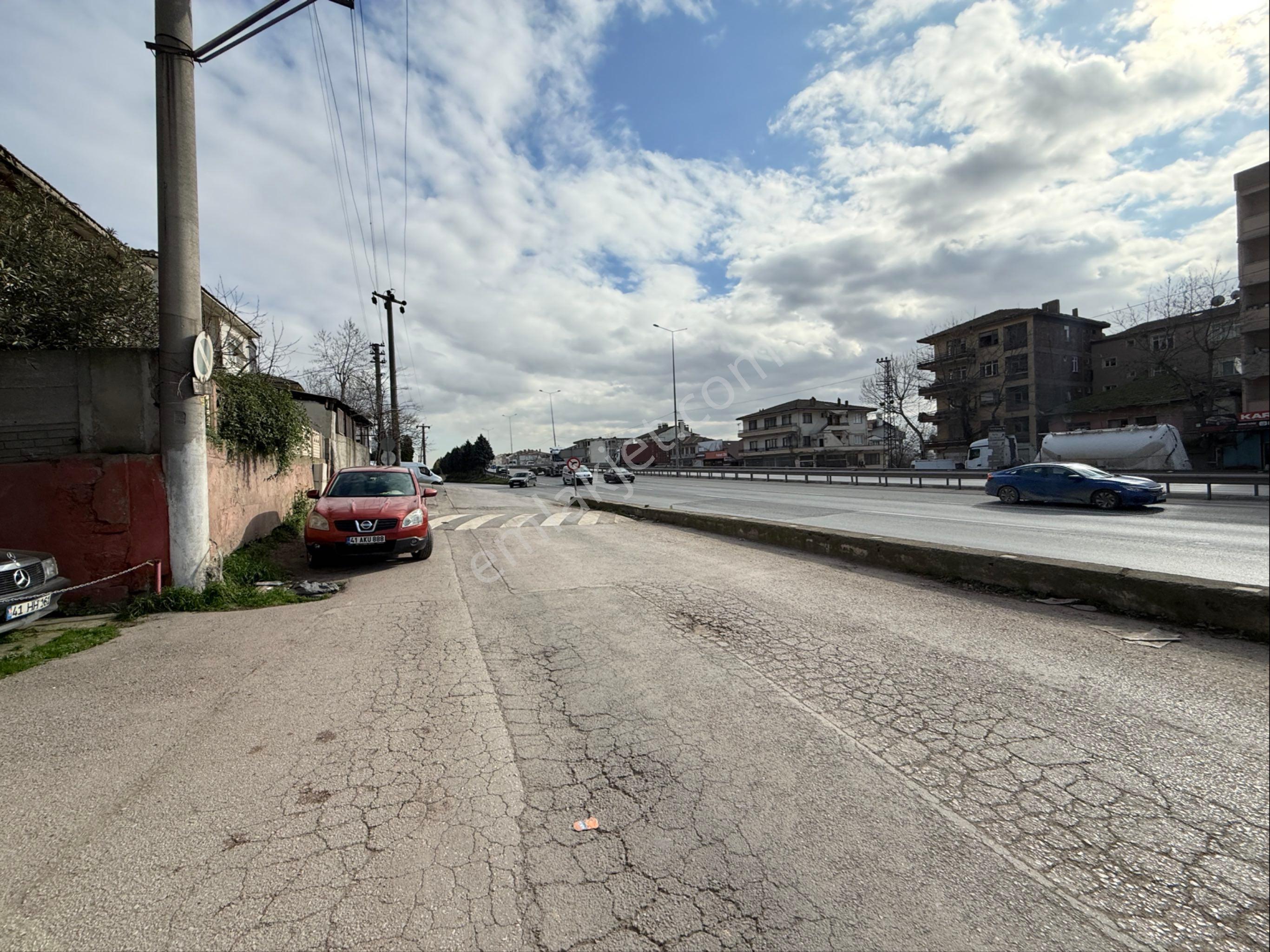Atalar Mah E5 Kenarı Satılık Dükkan