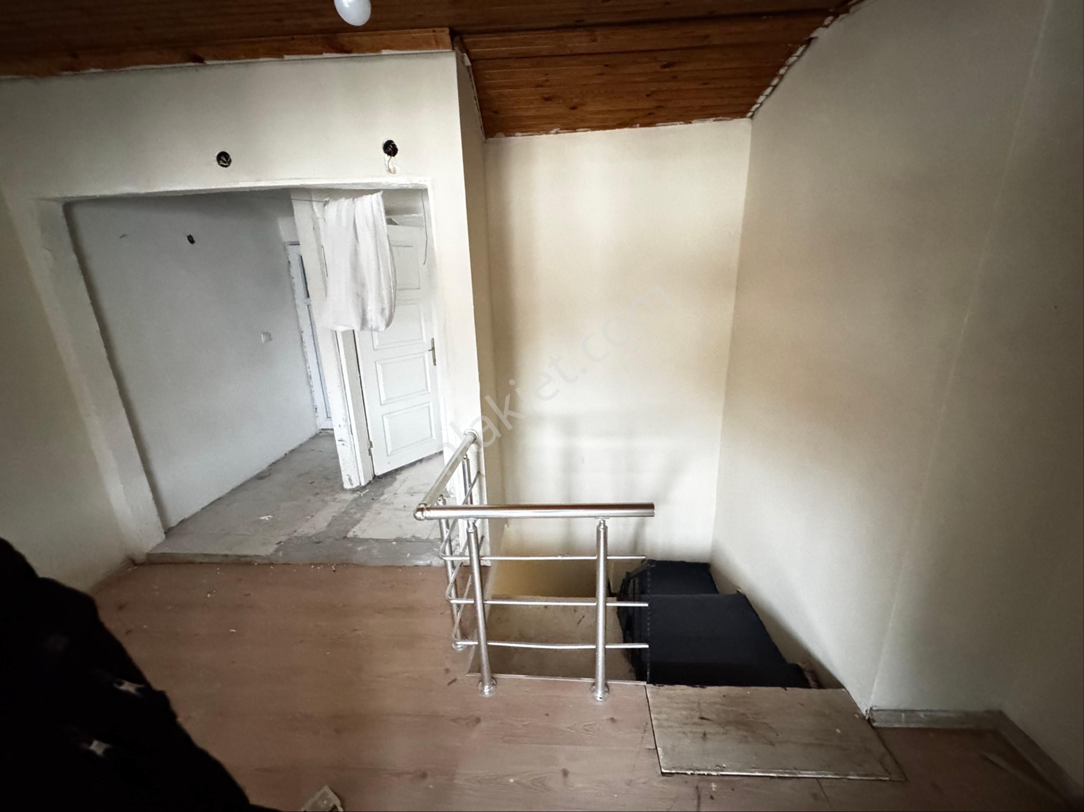Cemaliye Mh Perşembe Pazarı Cıvarı Kiralık Dublek Daire - Görsel 11