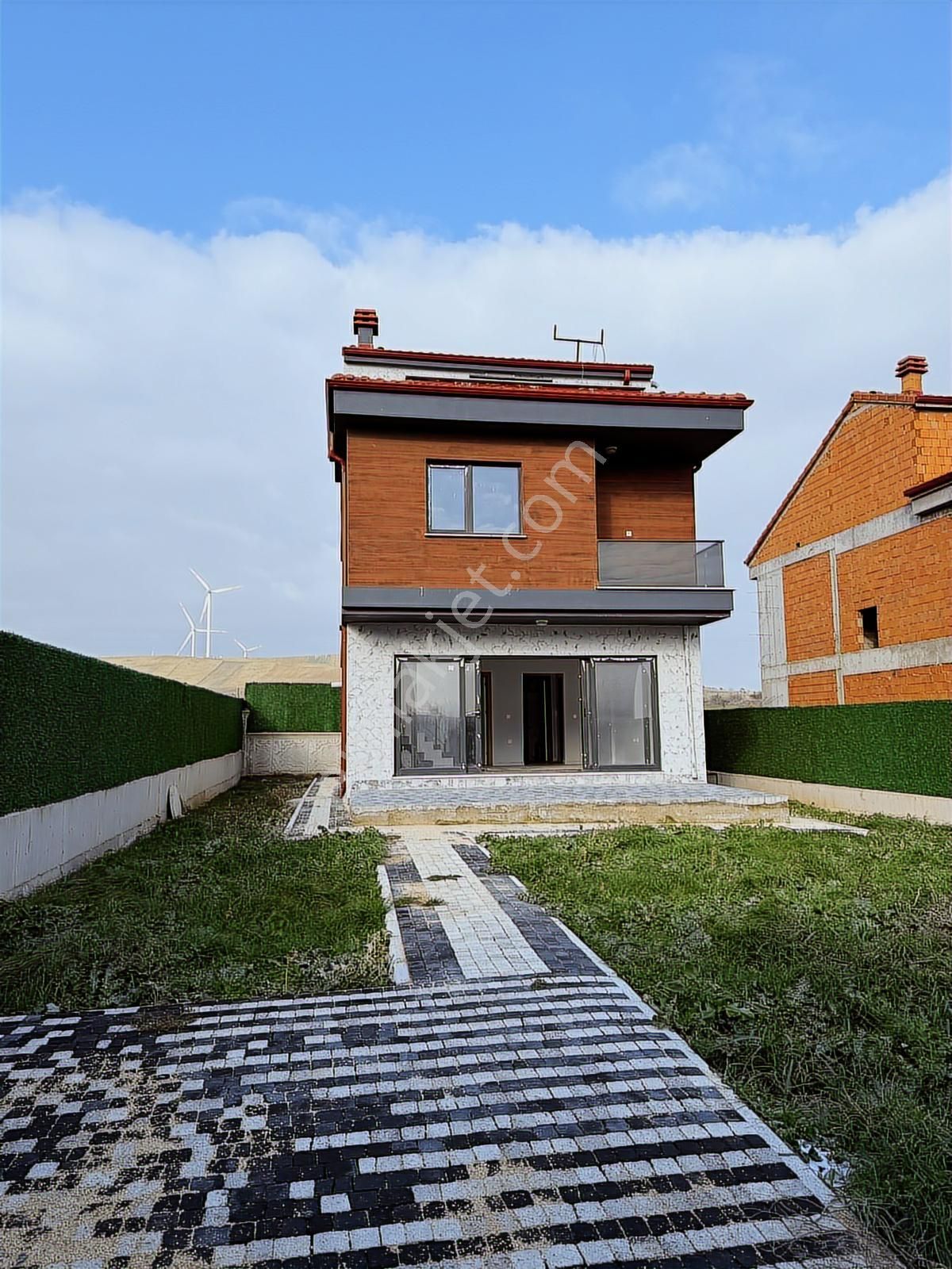 Silivri Ortaköy'de Site İçinde 2.5 Katlı Satılık Özel Villa - Görsel 9