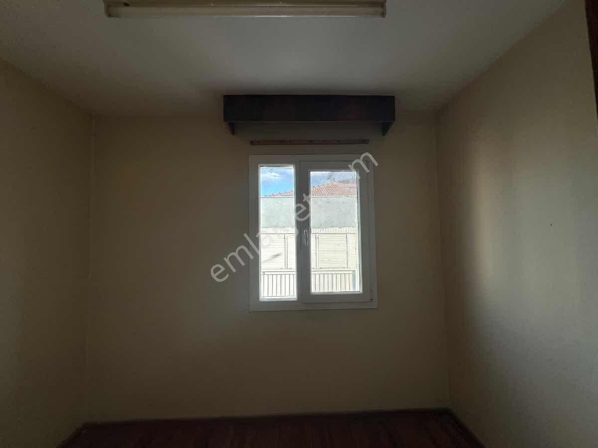 Bostanlı Merkezde | 4. Kat | 3 Balkonlu | Geniş Mutfaklı Kiralık Daire - Görsel 22