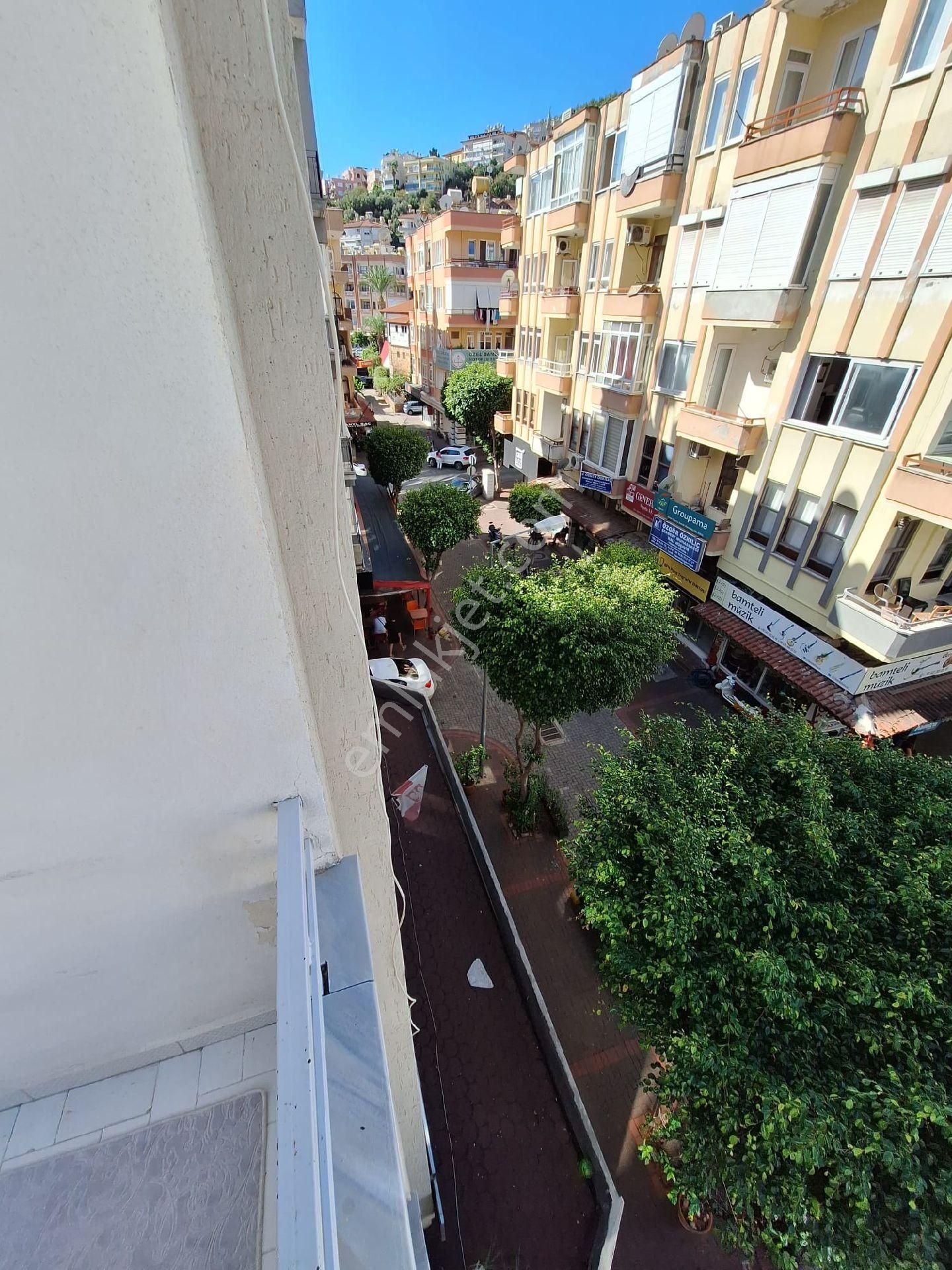 Alanya Merkez Damlatas Caddesi Acil Satilik - Görsel 12