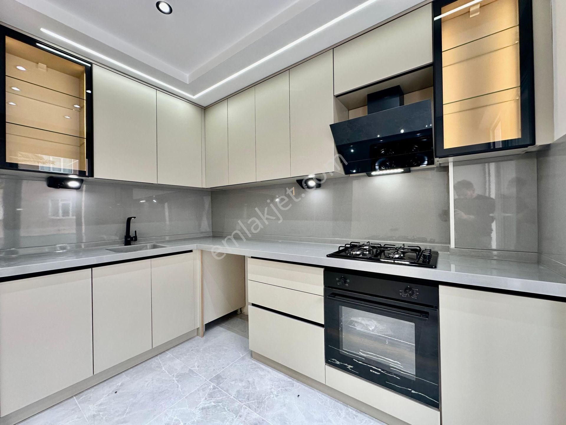 ꧁ay Emlaktan꧂sarıkızda Denize 100 Mt Ön Cephe Arakat Ebeveyn Banyolu Satılık 2+1 İçi Yapılı Daire - Görsel 11