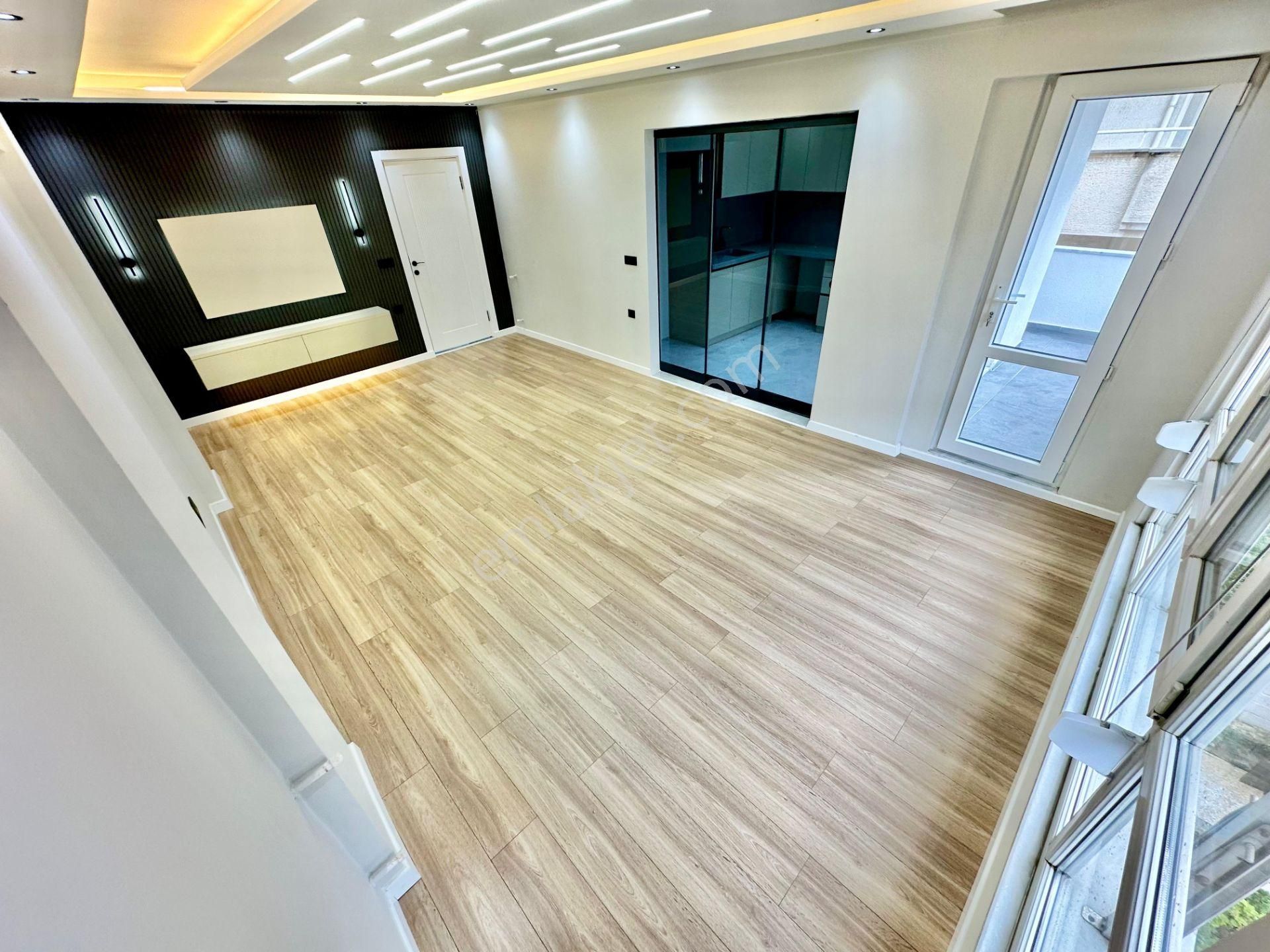 ꧁ay Emlaktan꧂sarıkızda Denize 100 Mt Ön Cephe Arakat Ebeveyn Banyolu Satılık 2+1 İçi Yapılı Daire - Görsel 3