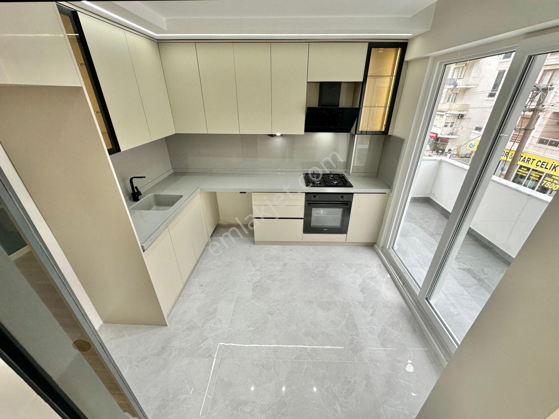 ꧁ay Emlaktan꧂sarıkızda Denize 100 Mt Ön Cephe Arakat Ebeveyn Banyolu Satılık 2+1 İçi Yapılı Daire - Görsel 10